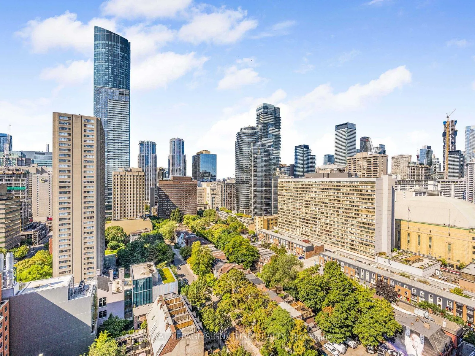 89 McGill Street, #1912