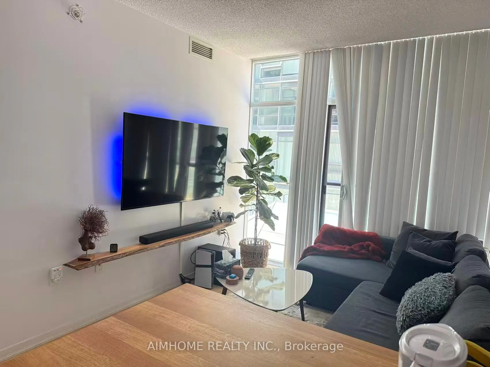 36 Lisgar Street, #809E