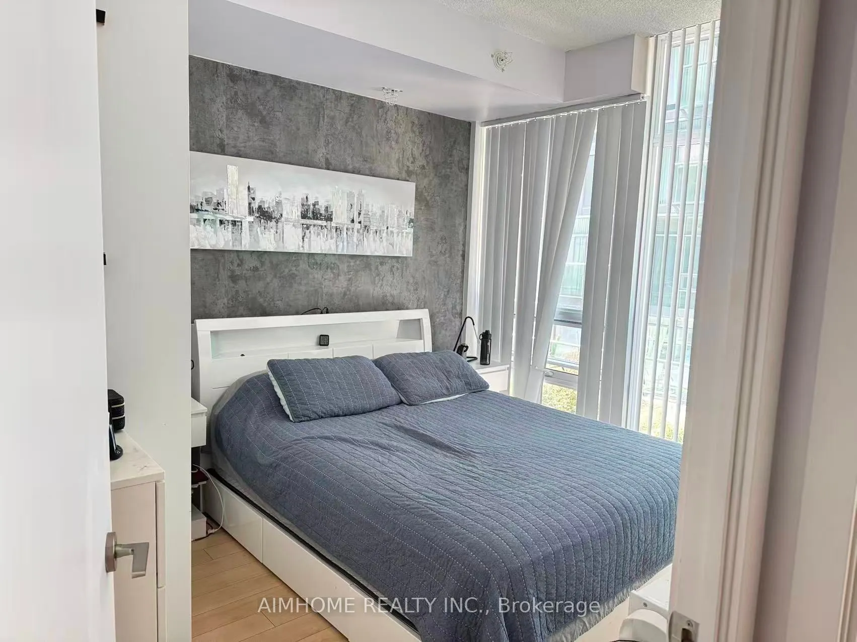 36 Lisgar Street, #809E