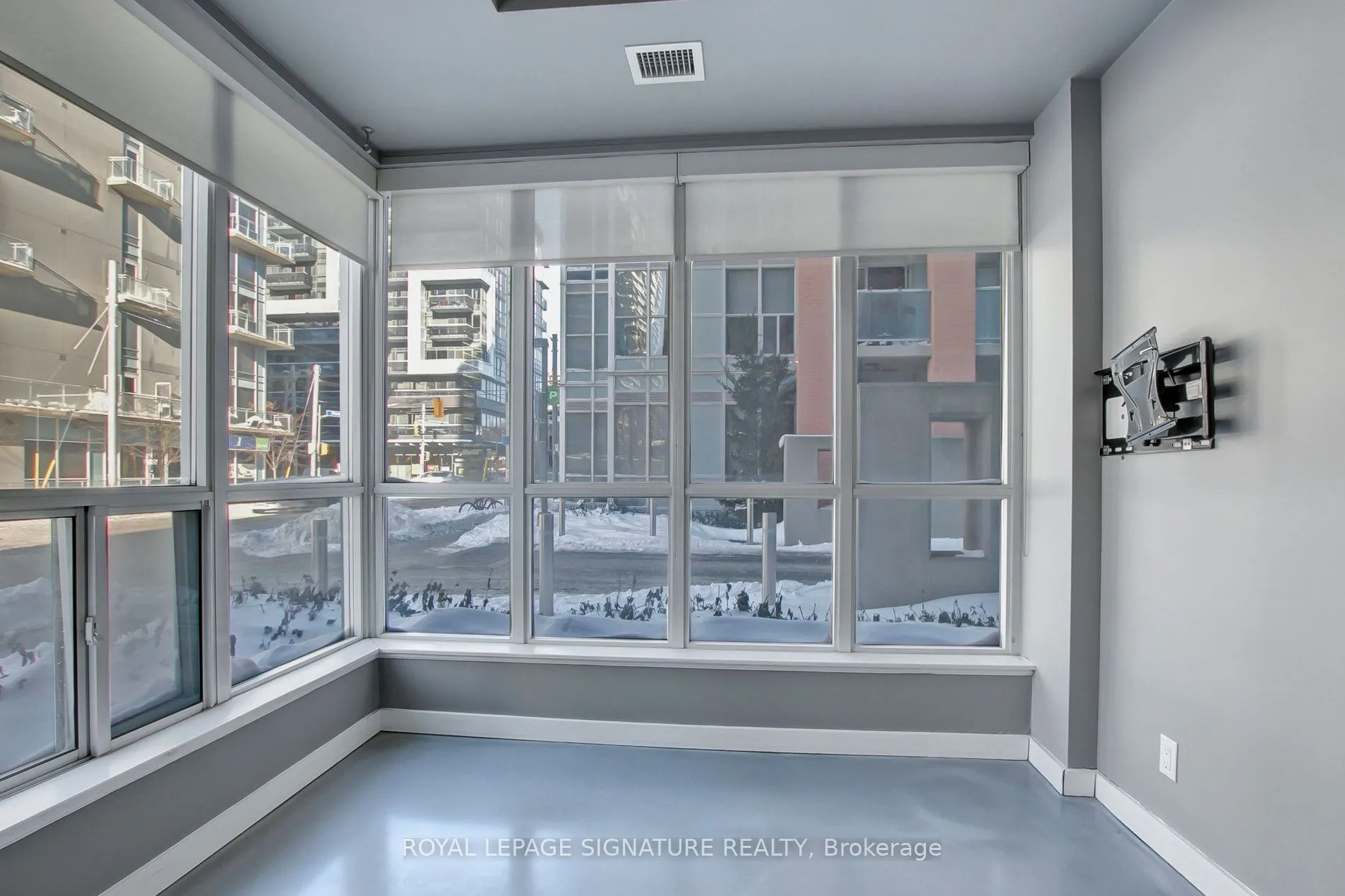 1 Shaw Street, #126