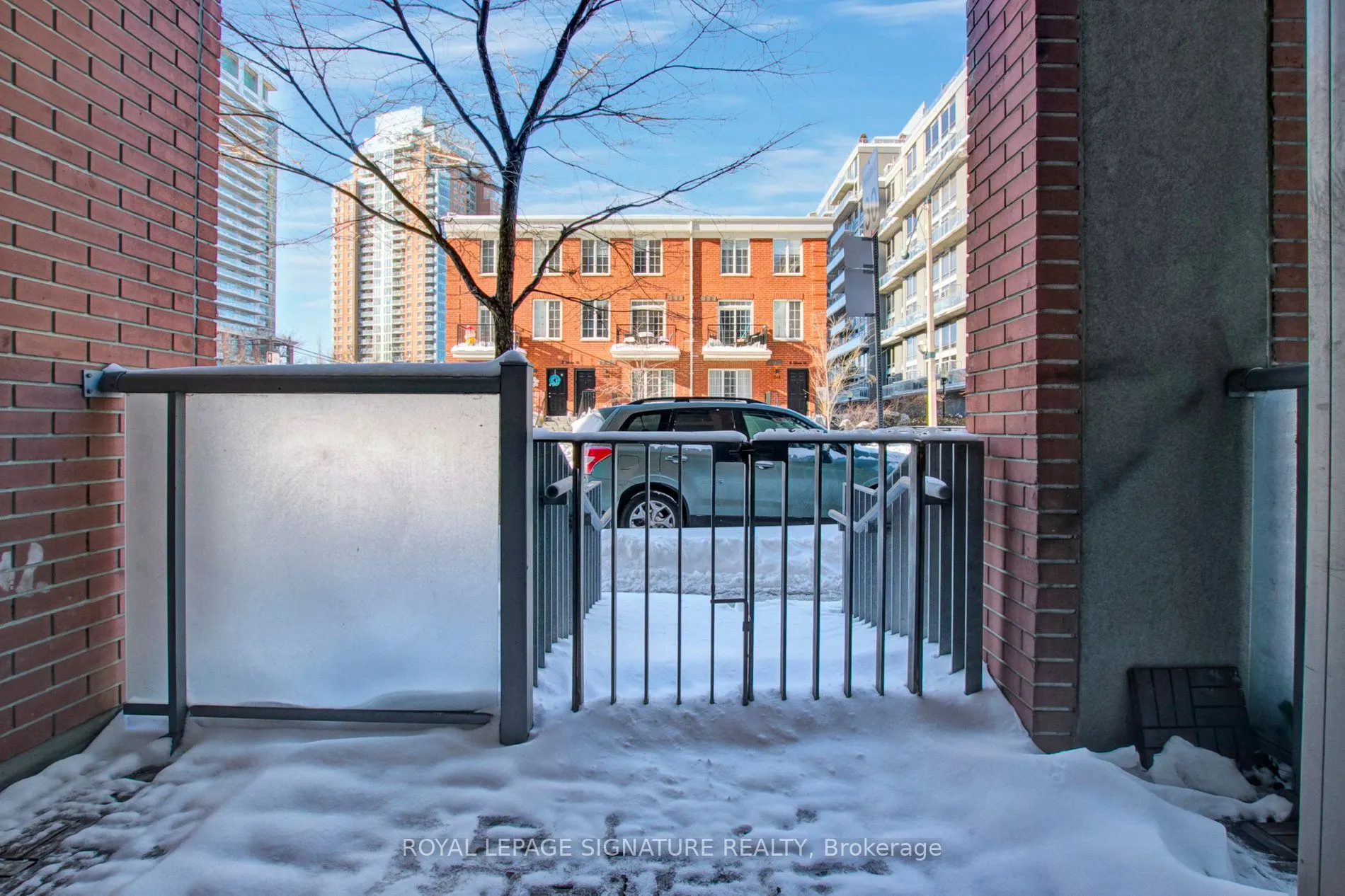 1 Shaw Street, #126