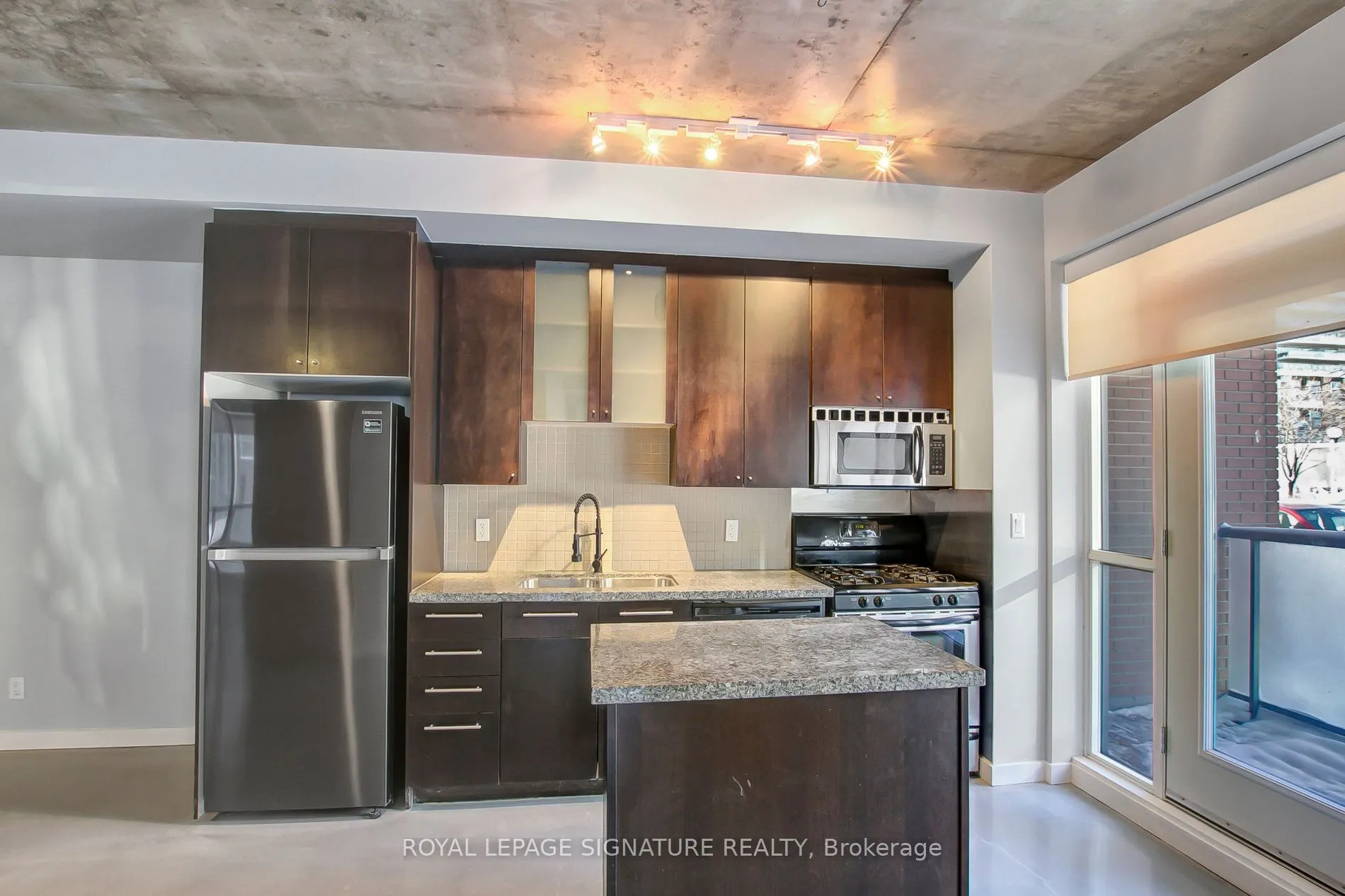 1 Shaw Street, #126