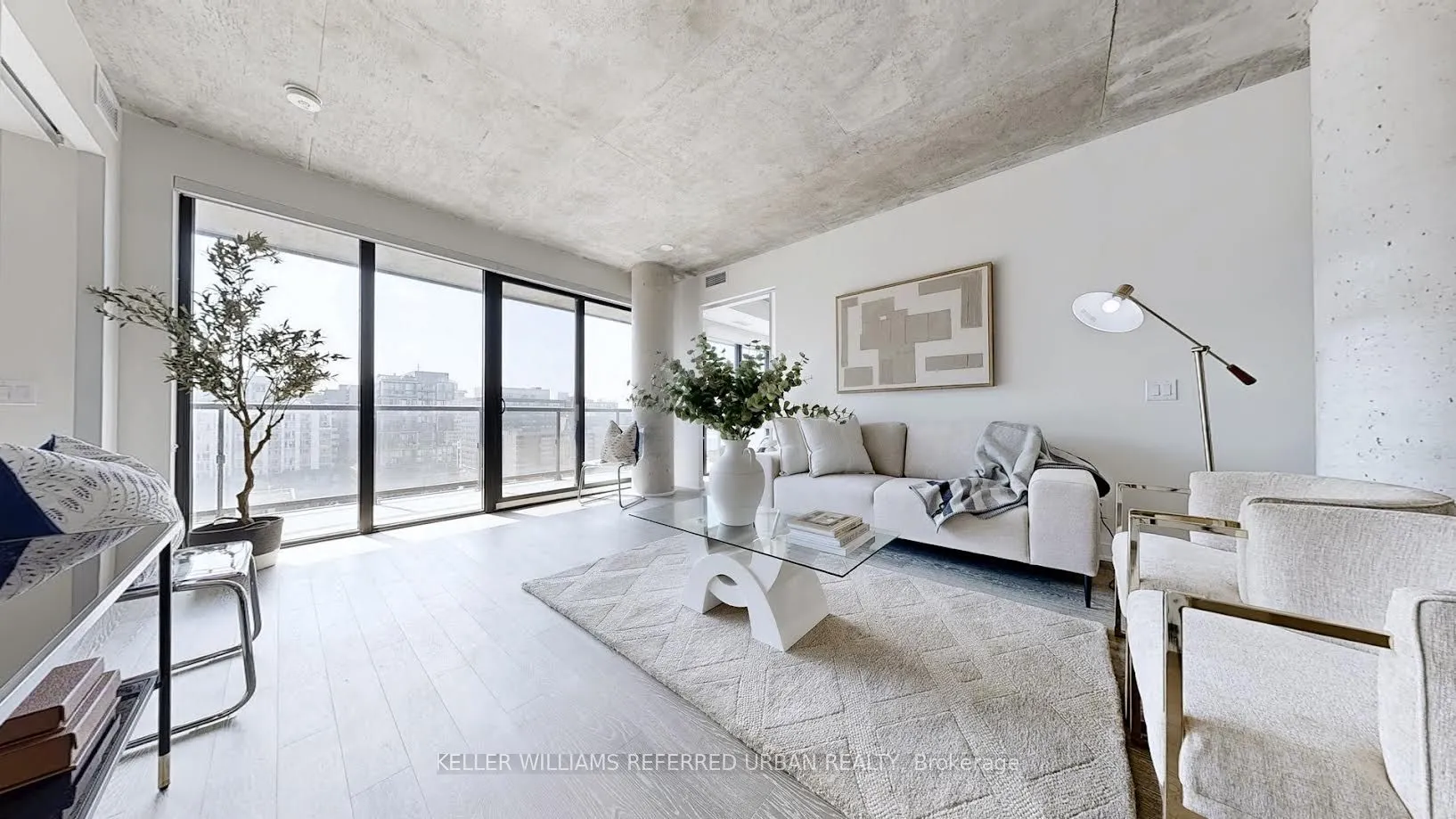 608 Richmond Street W, #1206