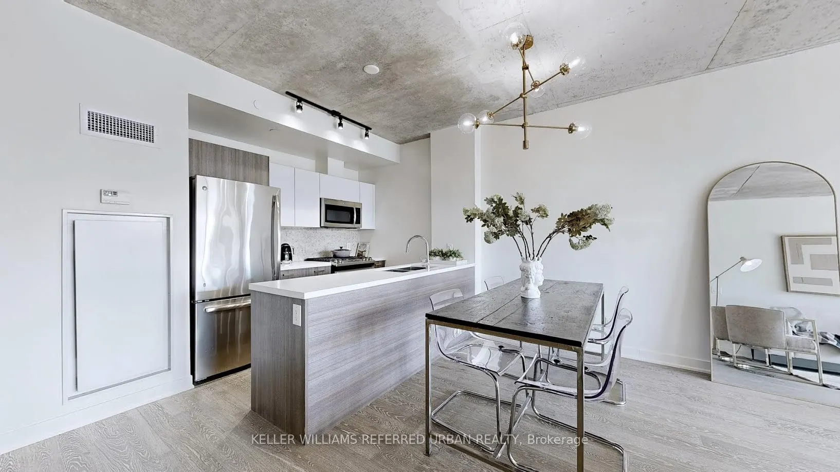 608 Richmond Street W, #1206