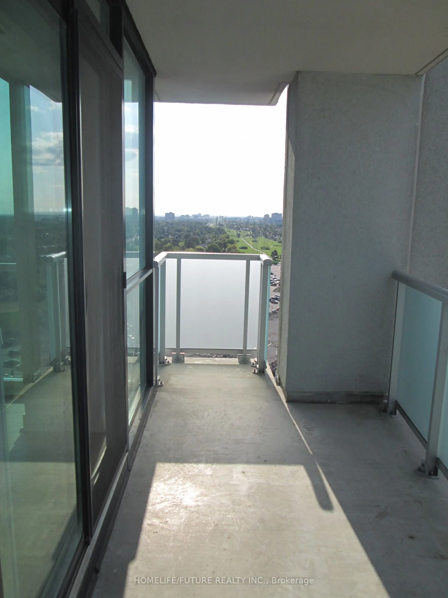 5740 Yonge Street, #1704