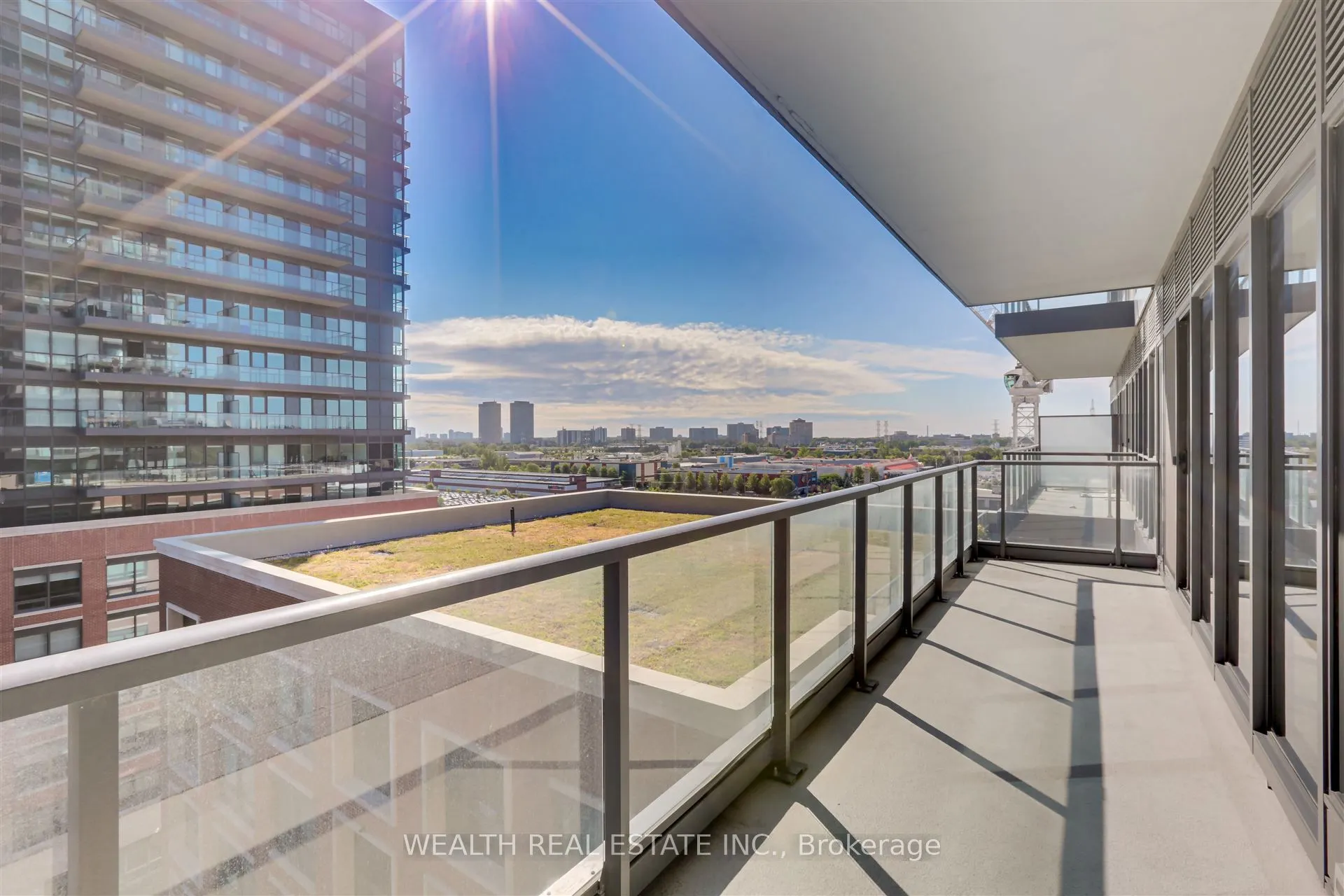 33 Frederick Todd Way, #816