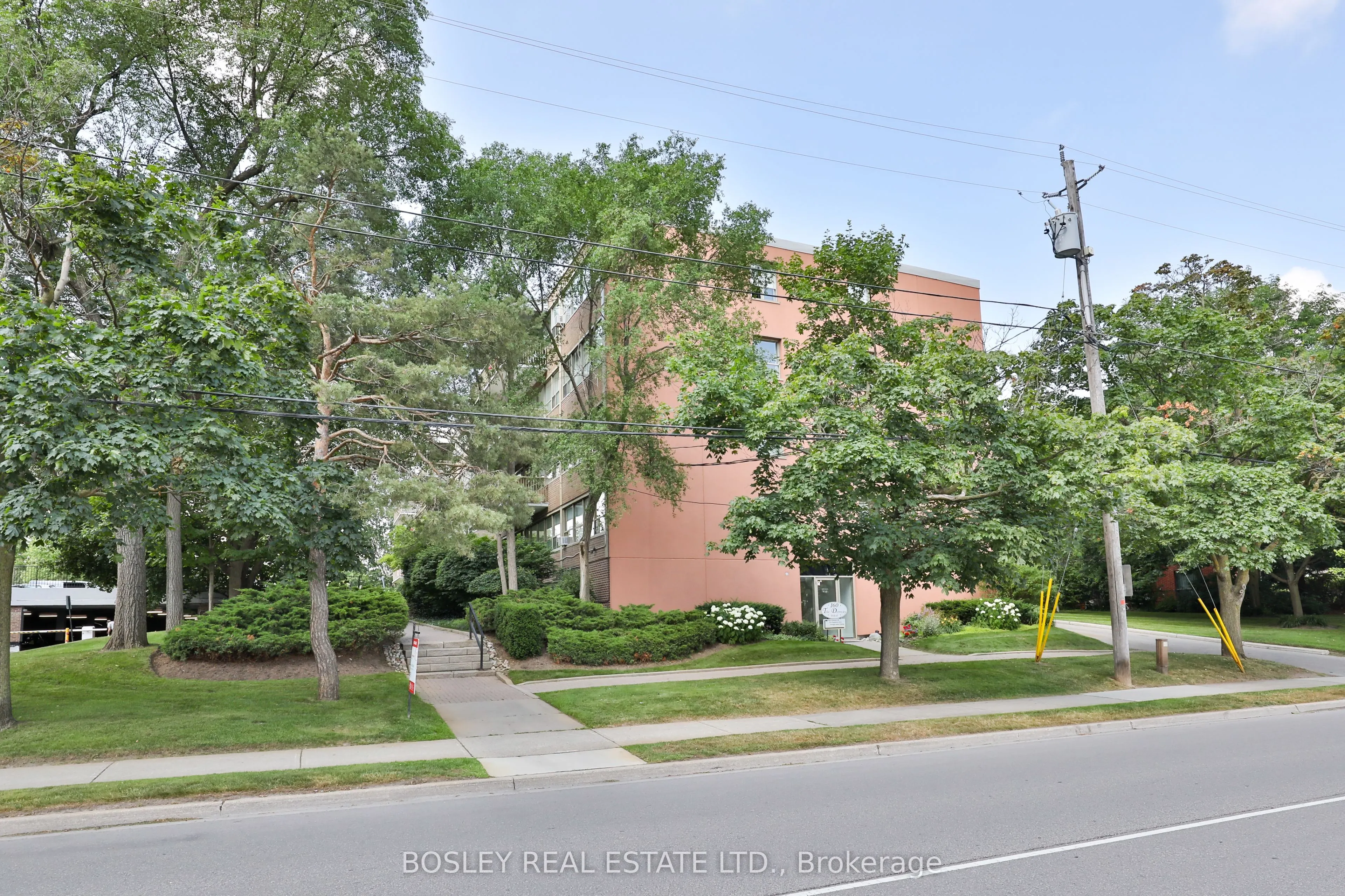 160 The Donway W, #110