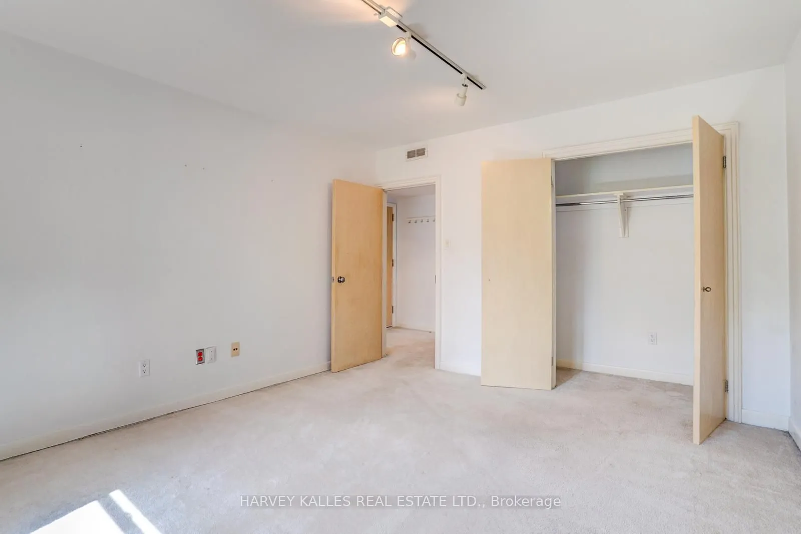 47 Ranleigh Avenue