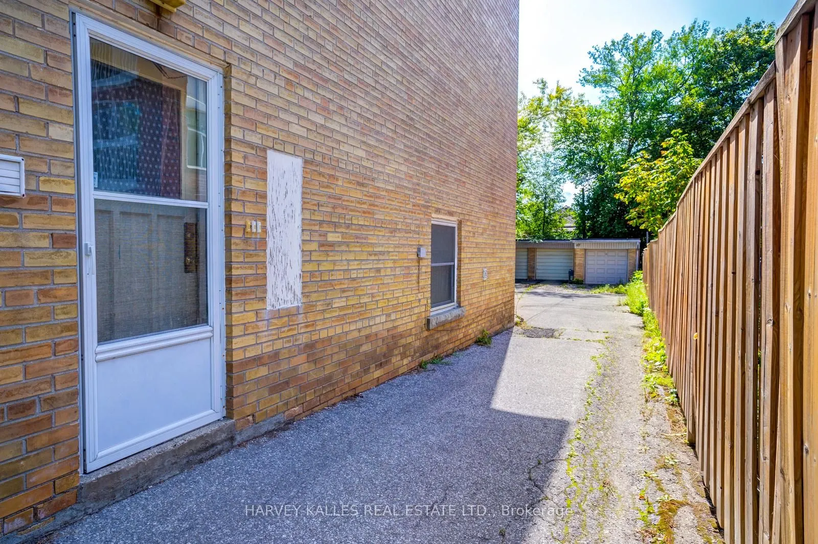 47 Ranleigh Avenue