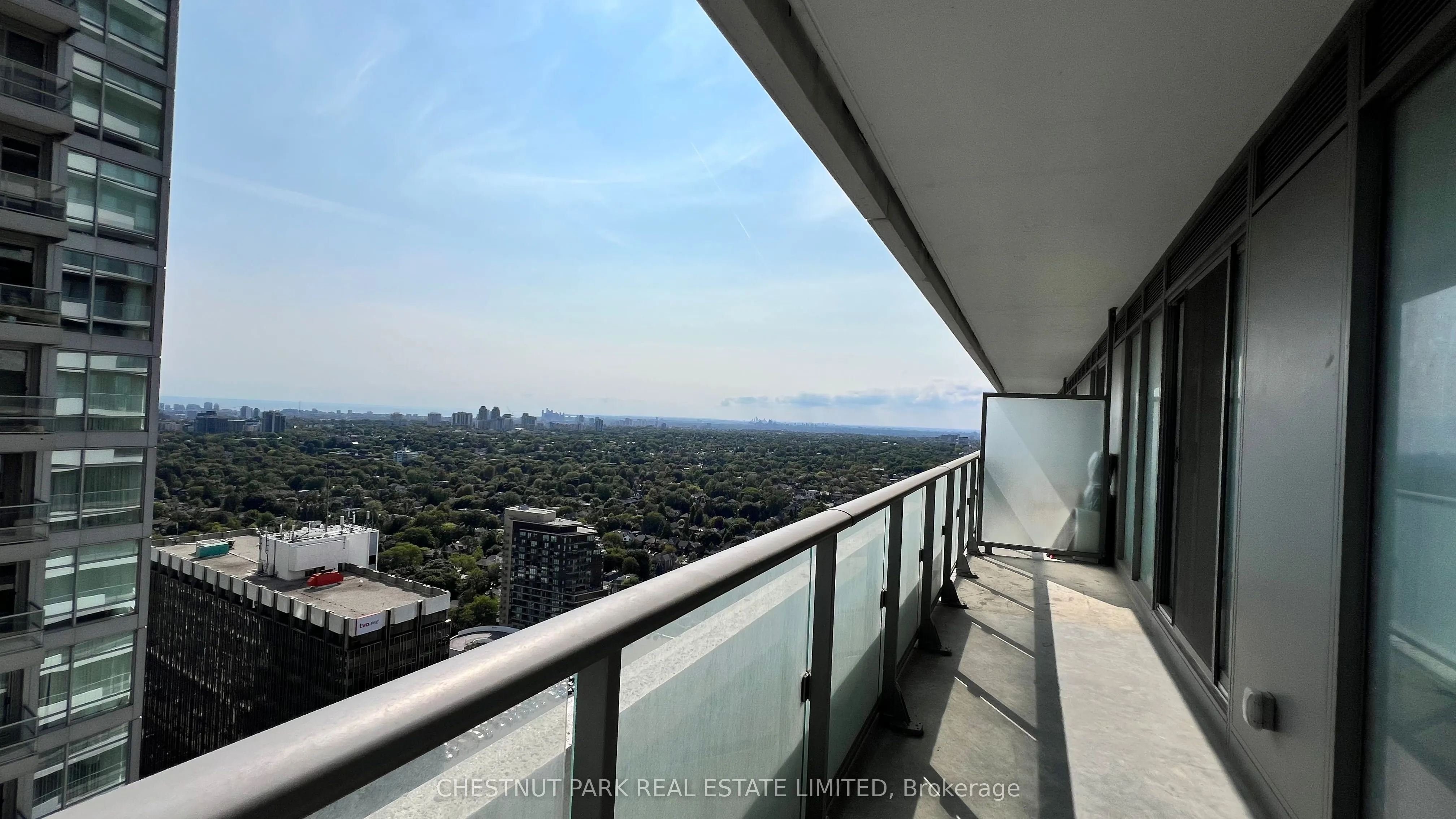 2221 Yonge Street, #3206