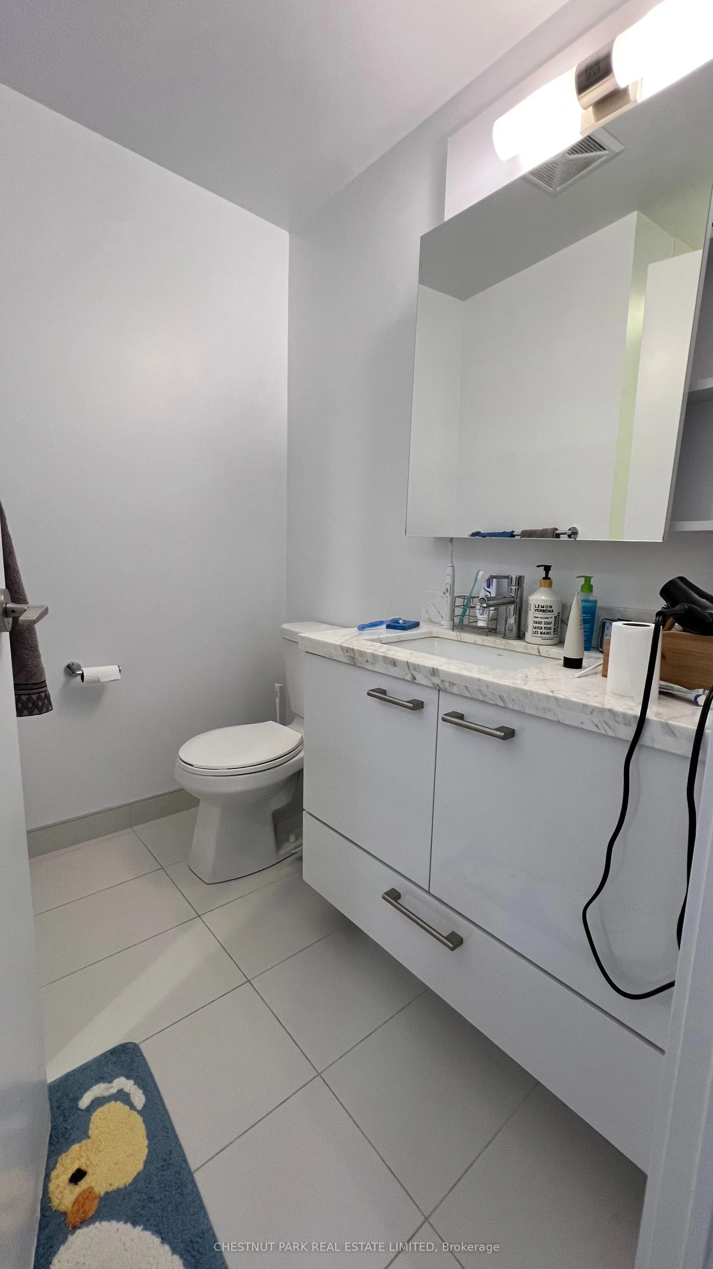 2221 Yonge Street, #3206