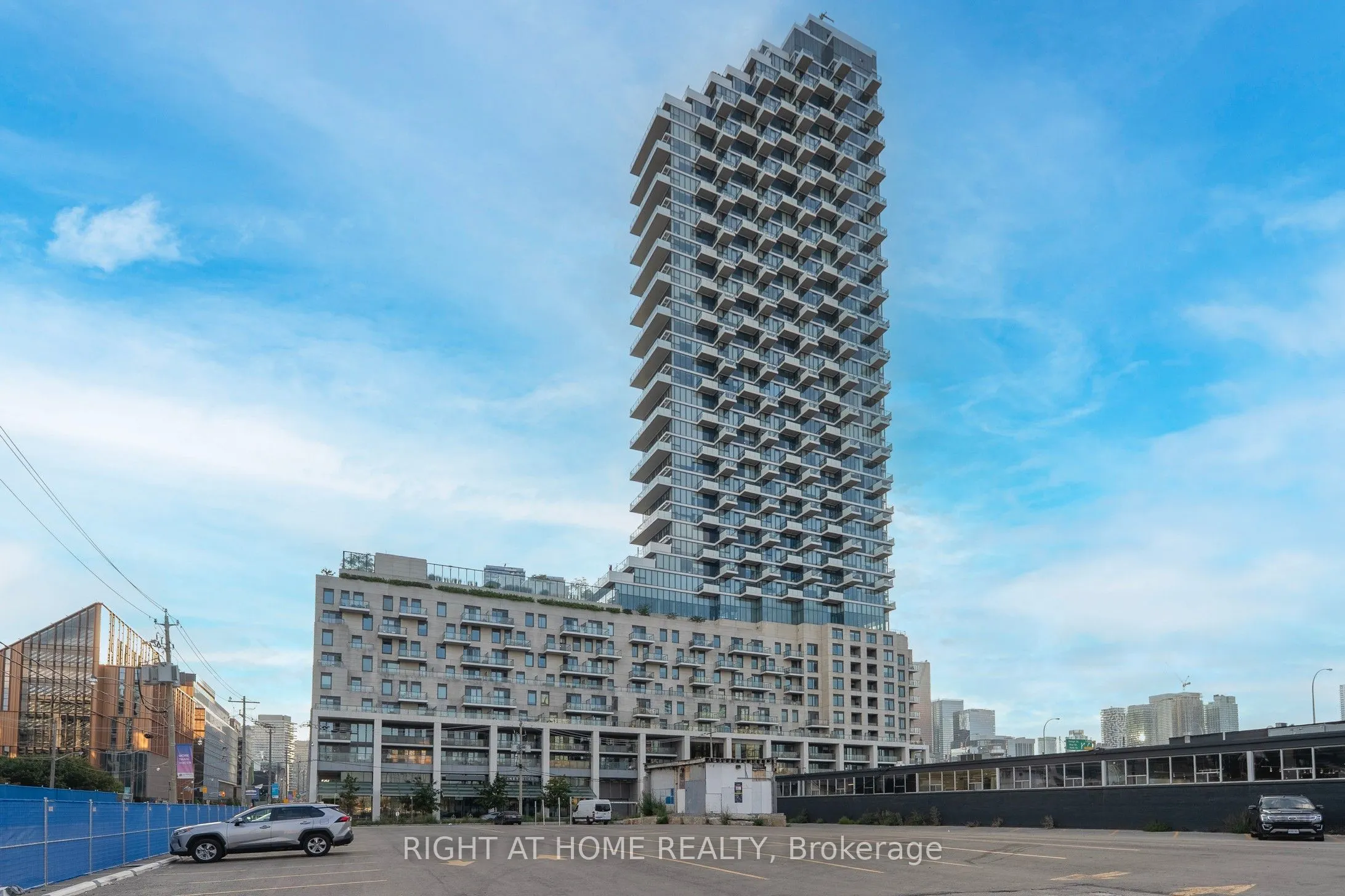 12 Bonnycastle Street, #401