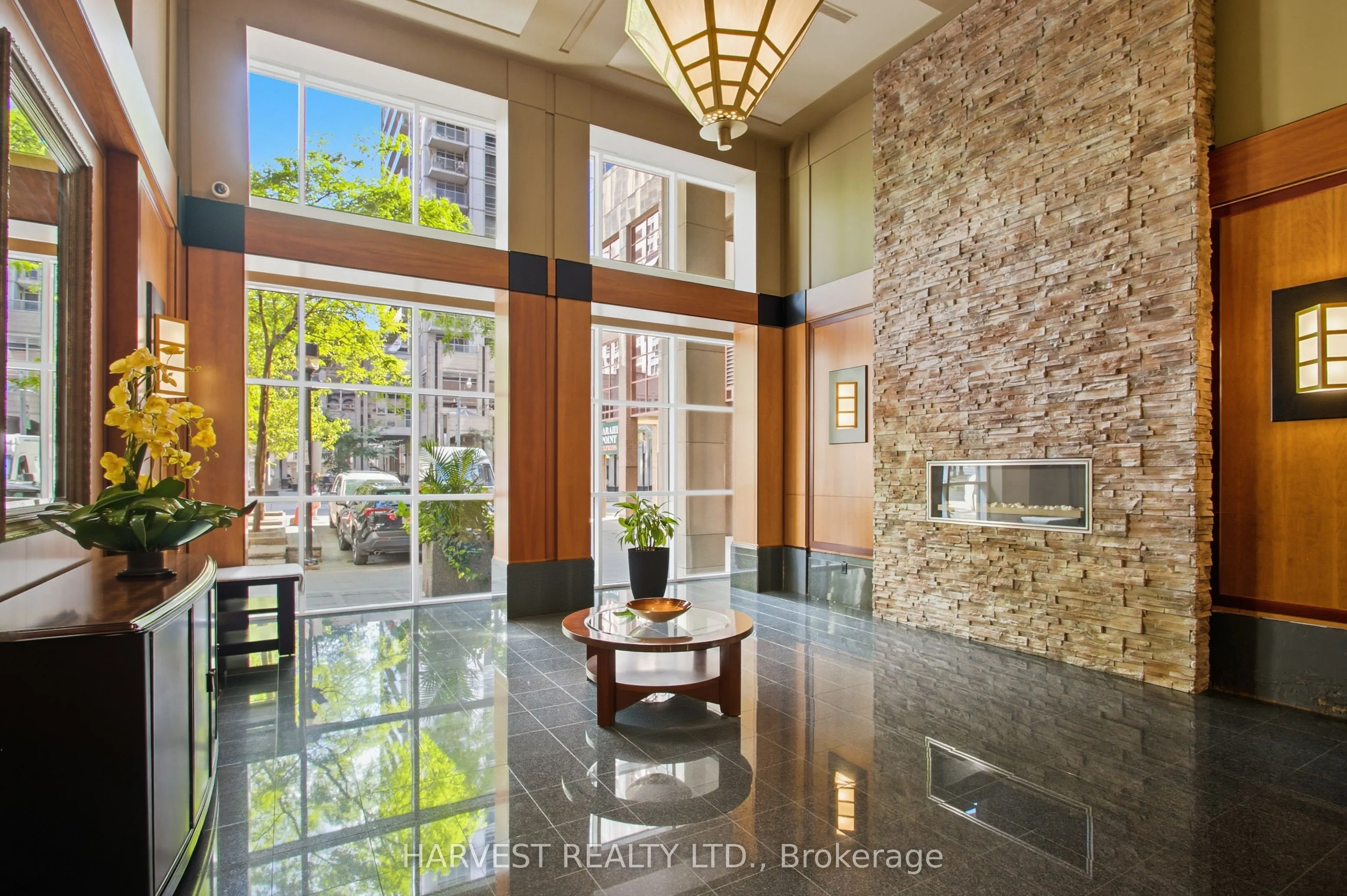 750 Bay Street, #3303