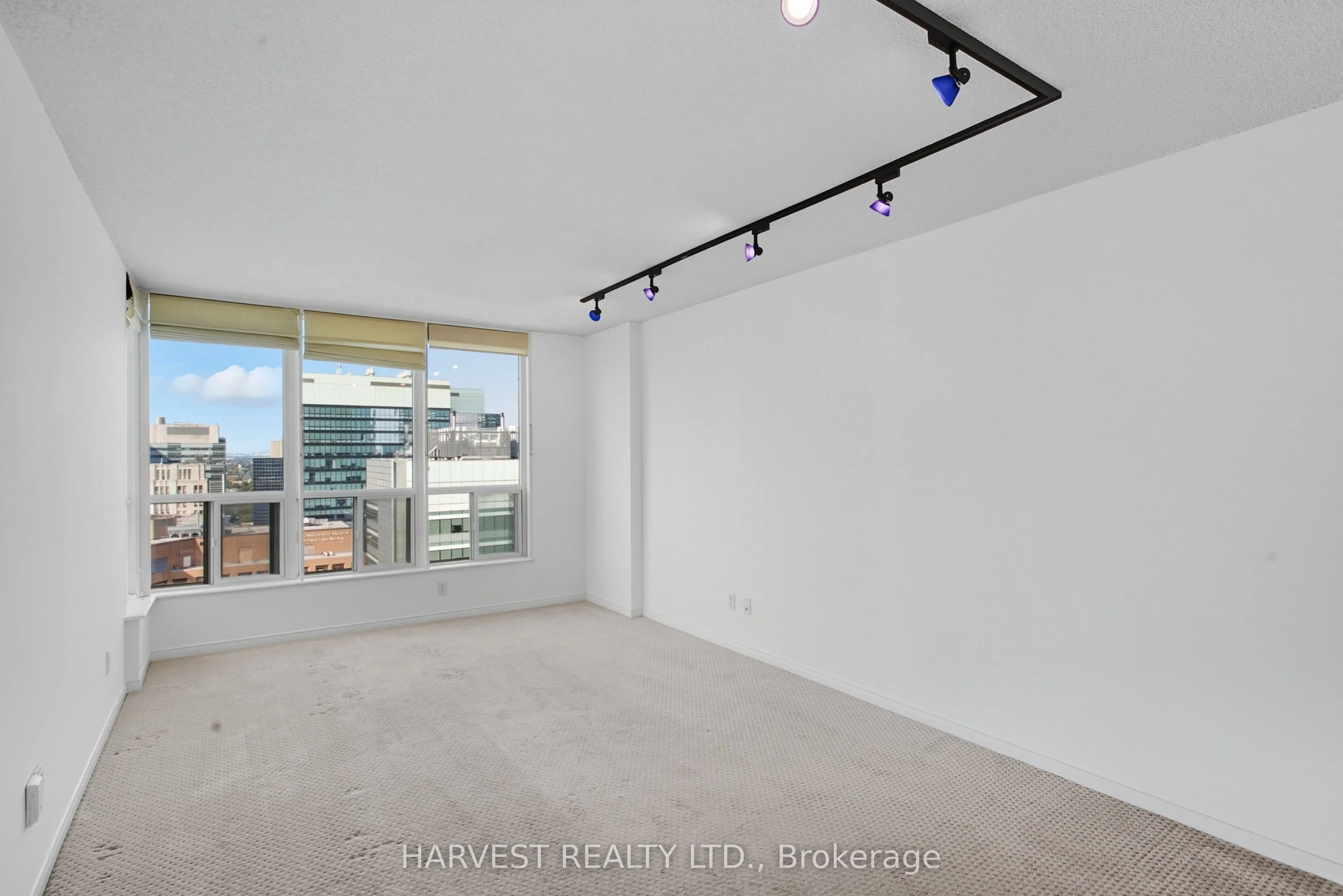 750 Bay Street, #3303