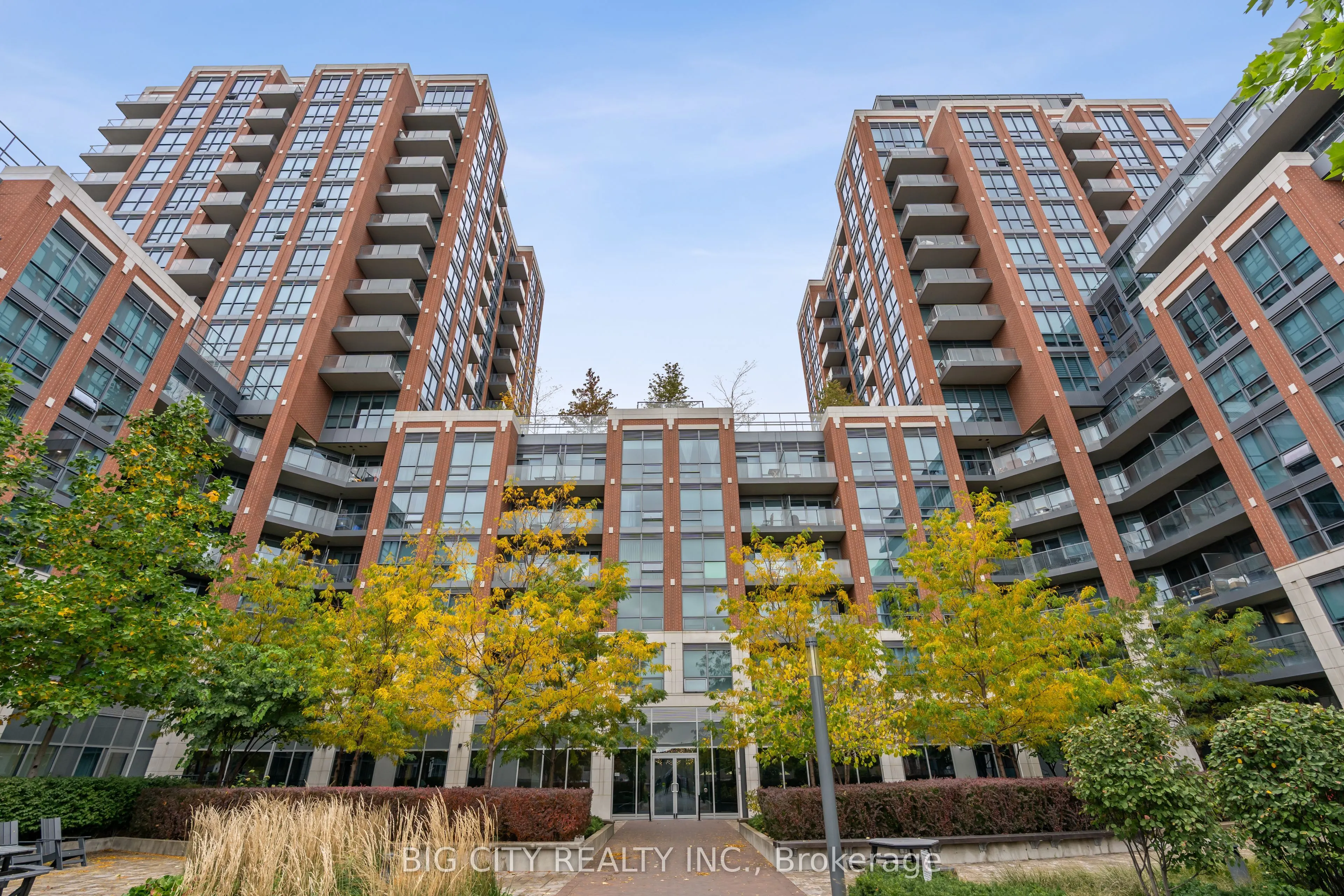 31 Tippett Road, #1021