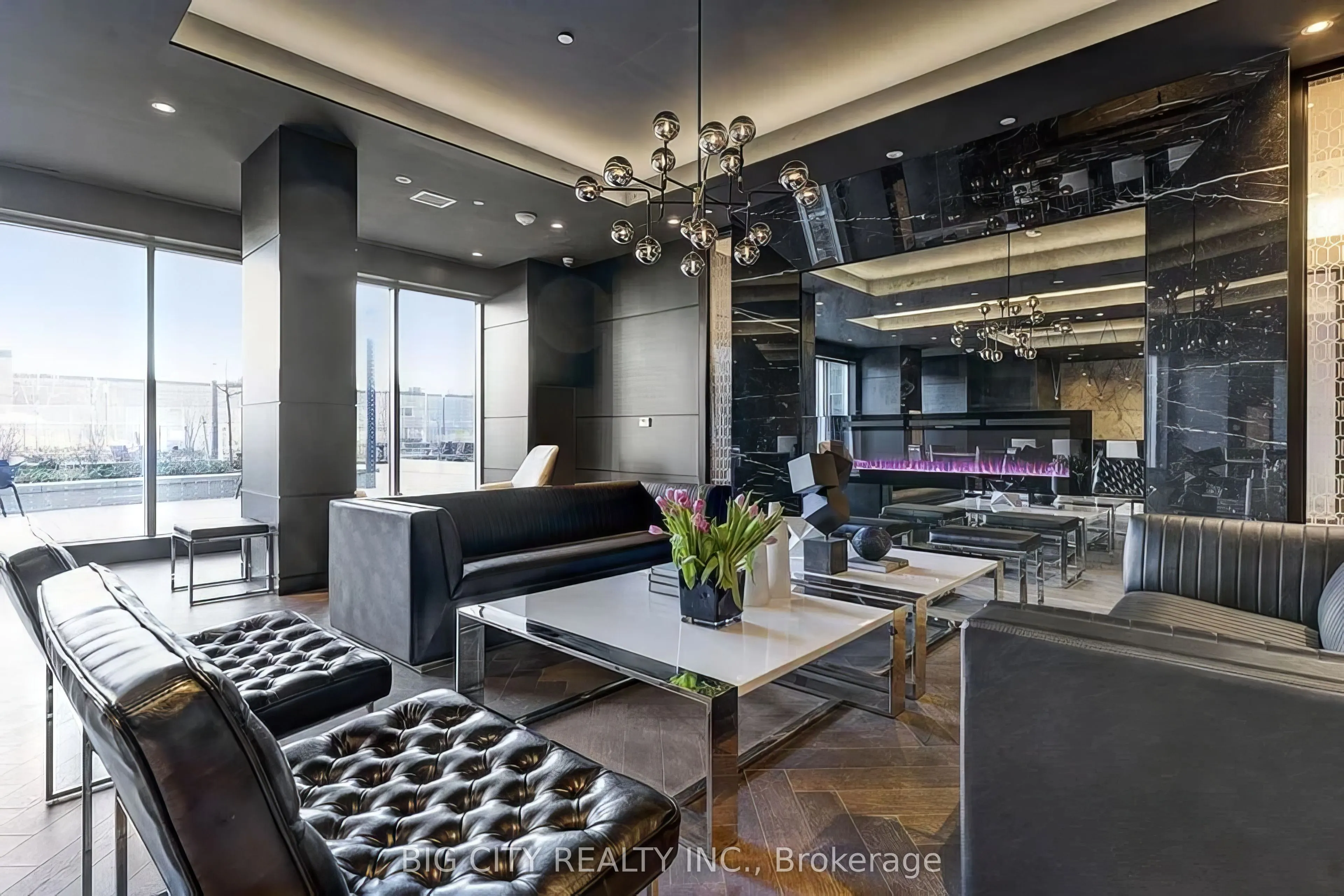 31 Tippett Road, #1021