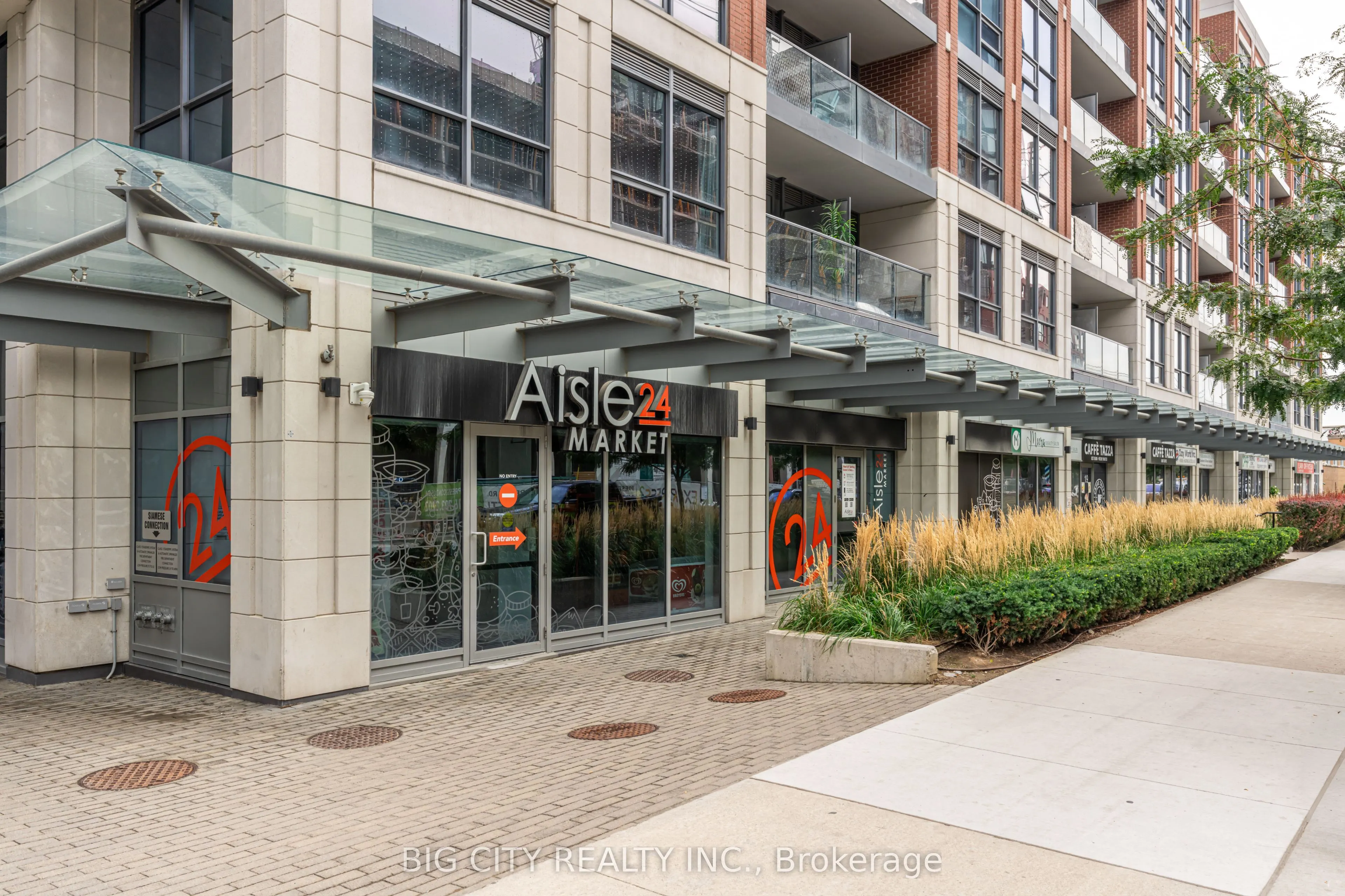 31 Tippett Road, #1021
