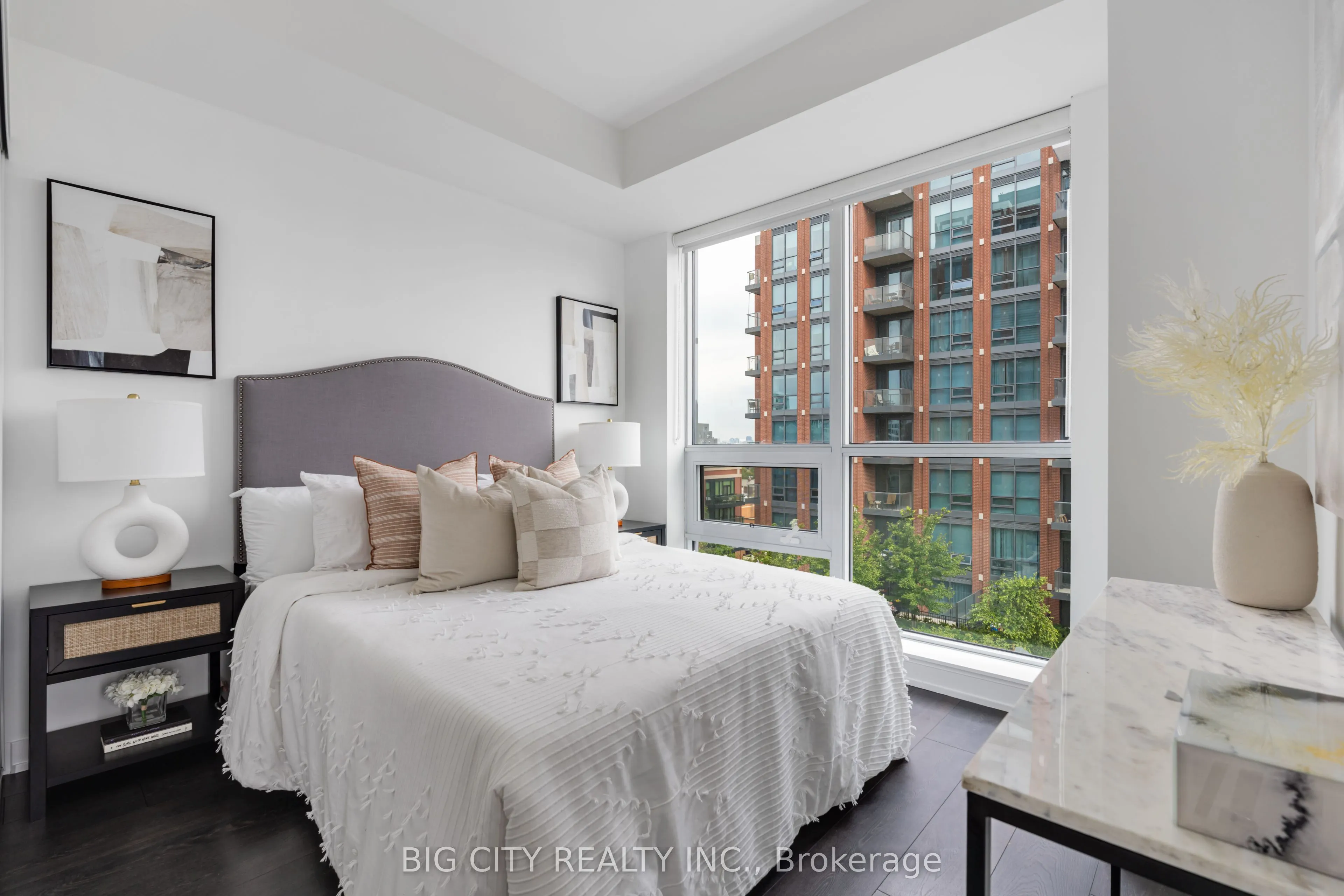 31 Tippett Road, #1021