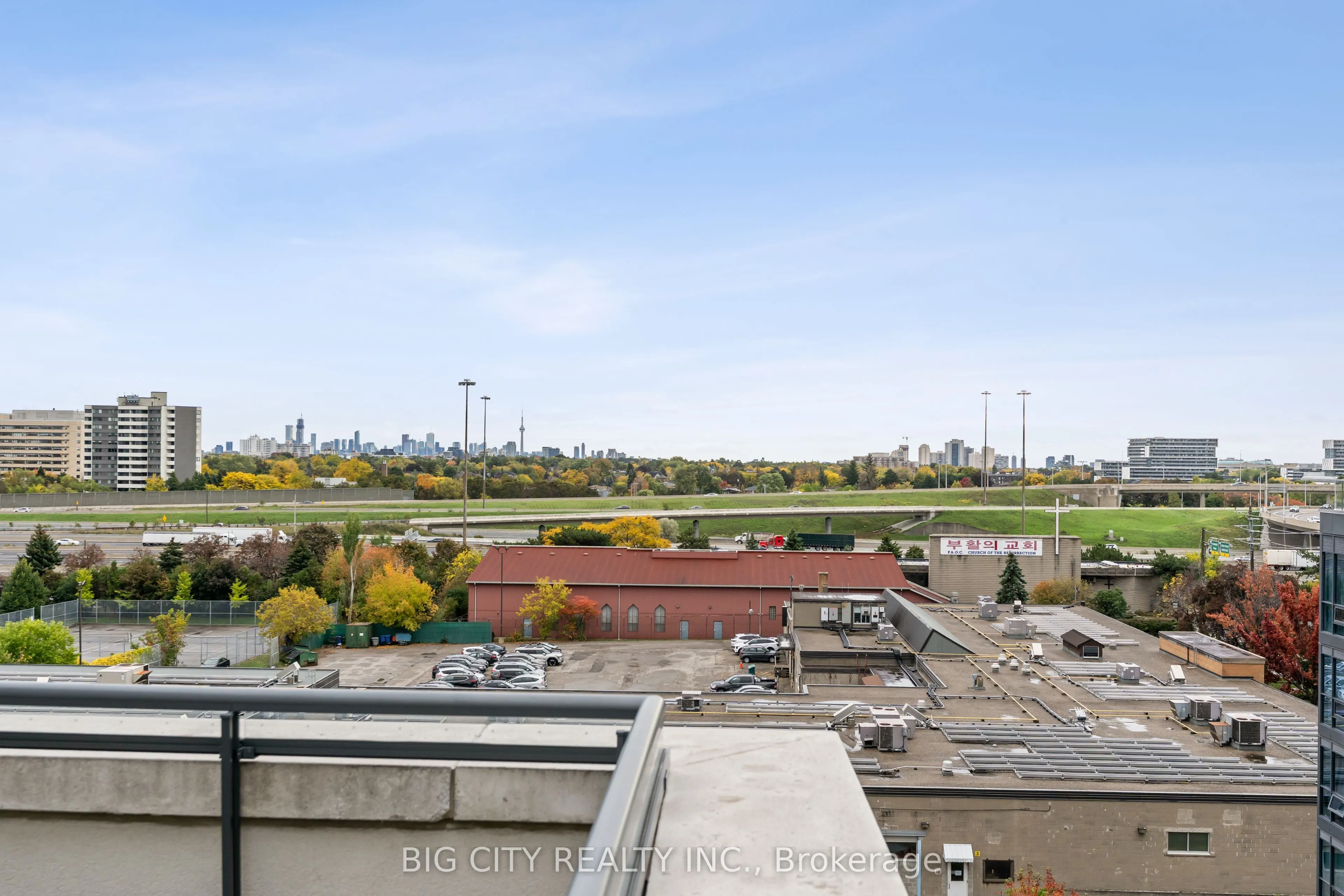 31 Tippett Road, #1021