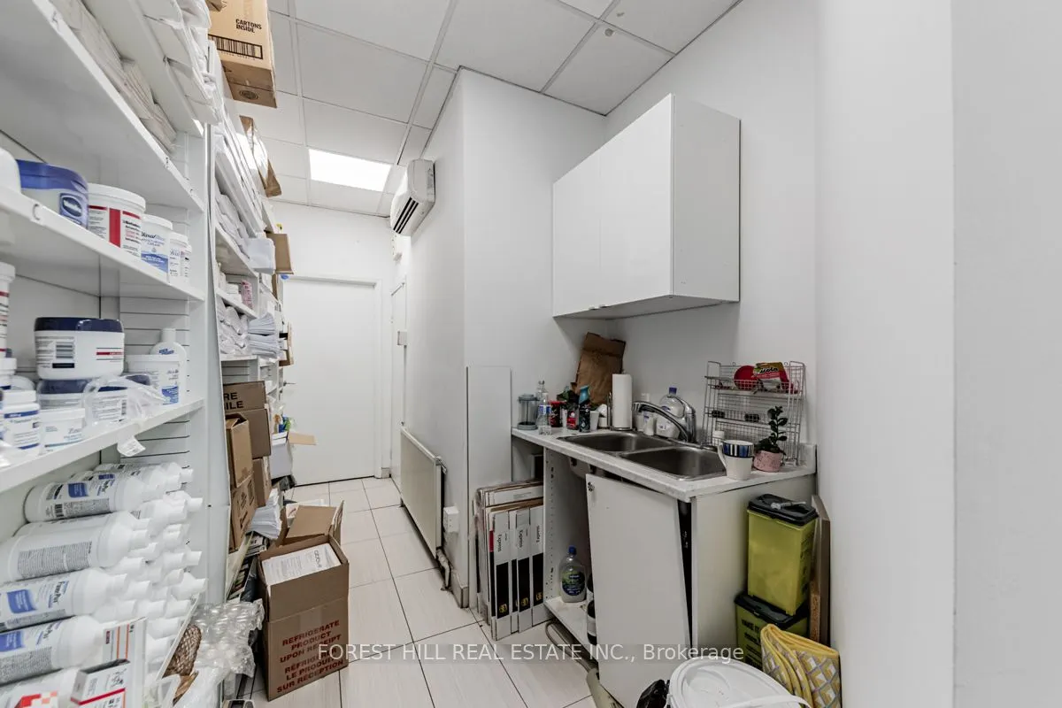 1398 Yonge Street