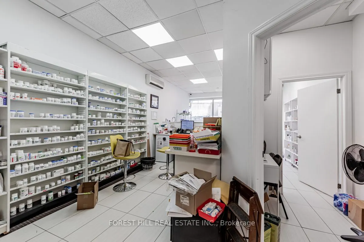 1398 Yonge Street