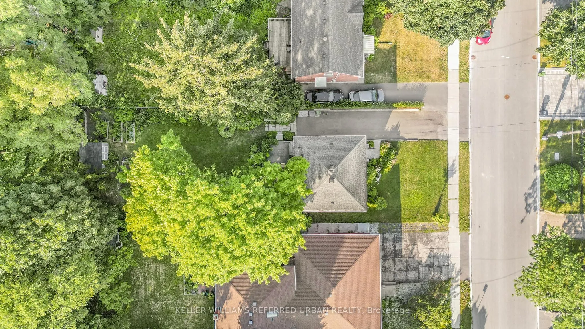 90 Norton Avenue