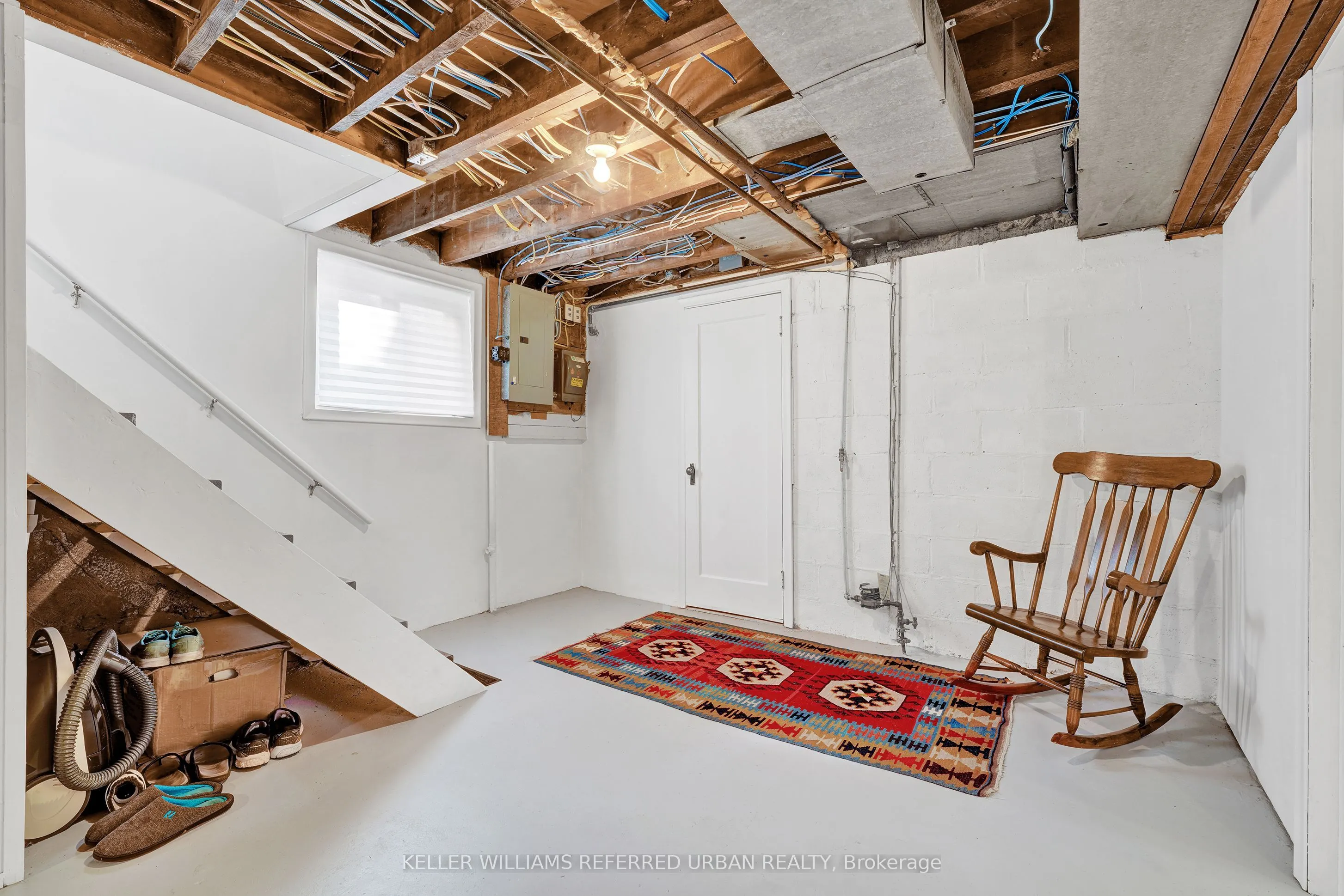 90 Norton Avenue