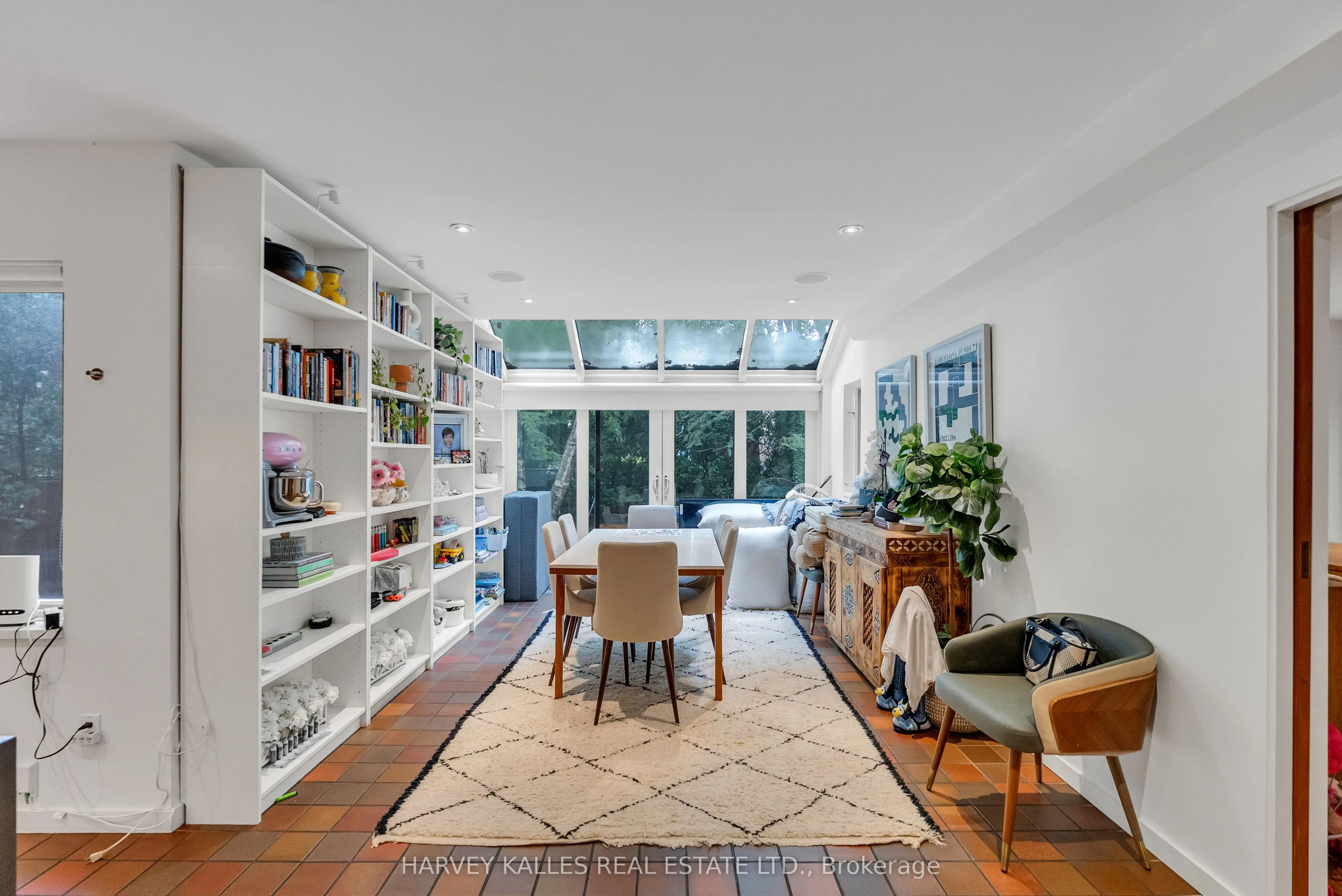 138 Rosewell Avenue