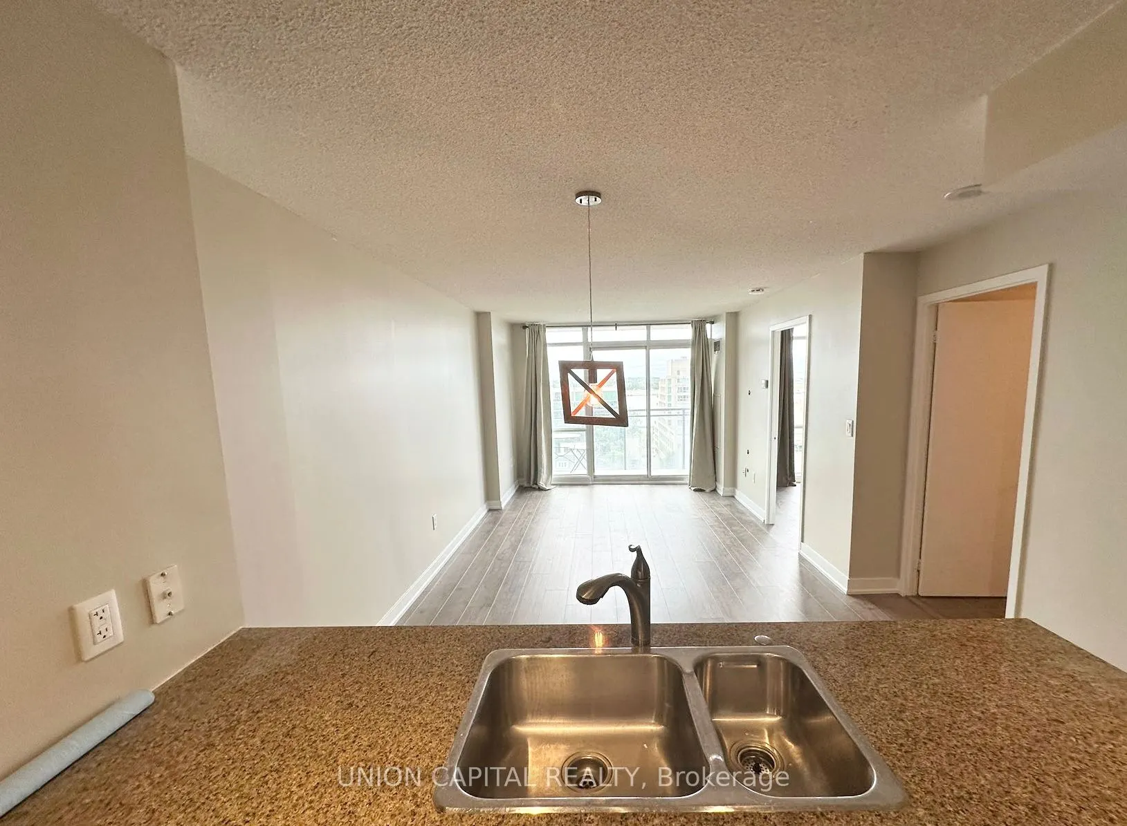 11 Brunel Court, #1212