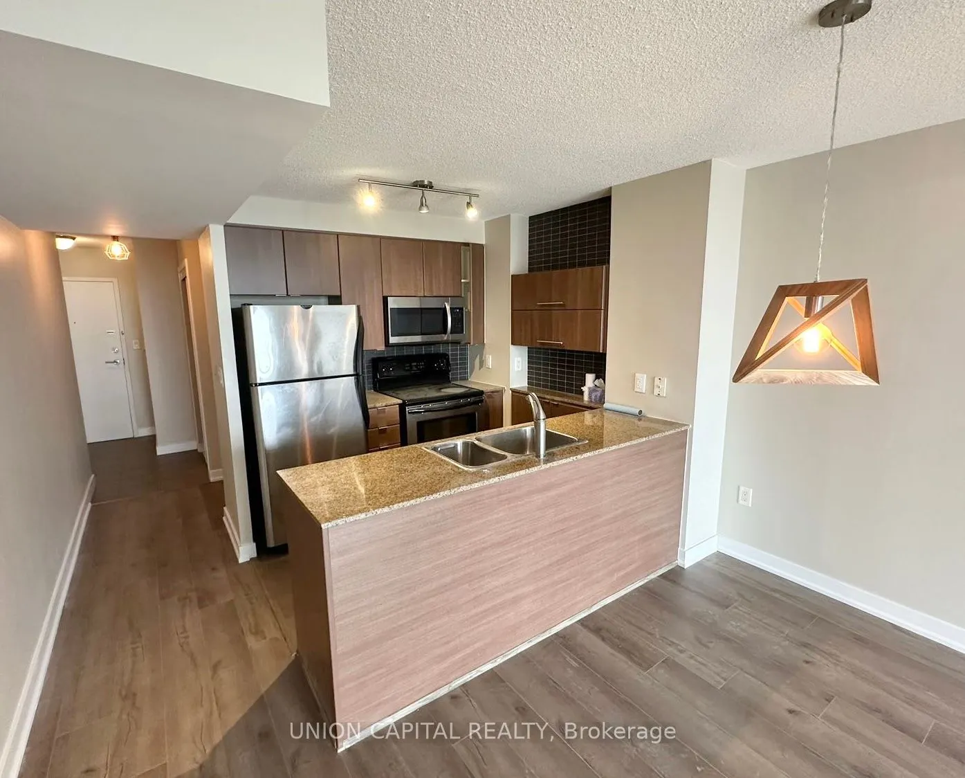 11 Brunel Court, #1212
