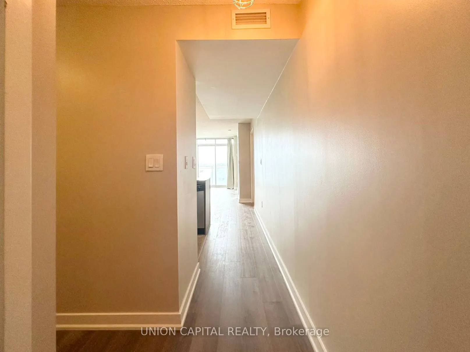 11 Brunel Court, #1212