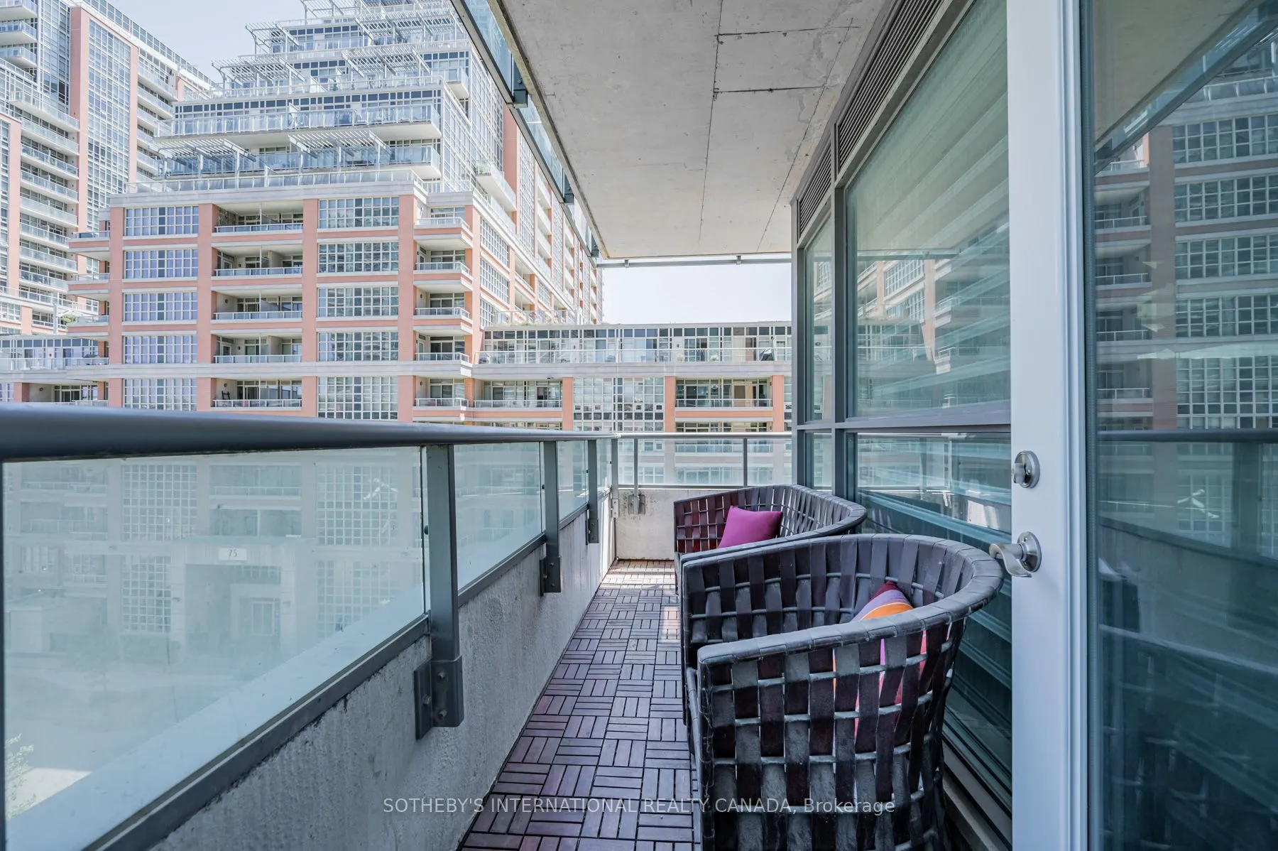 69 Lynn Williams Street, #404