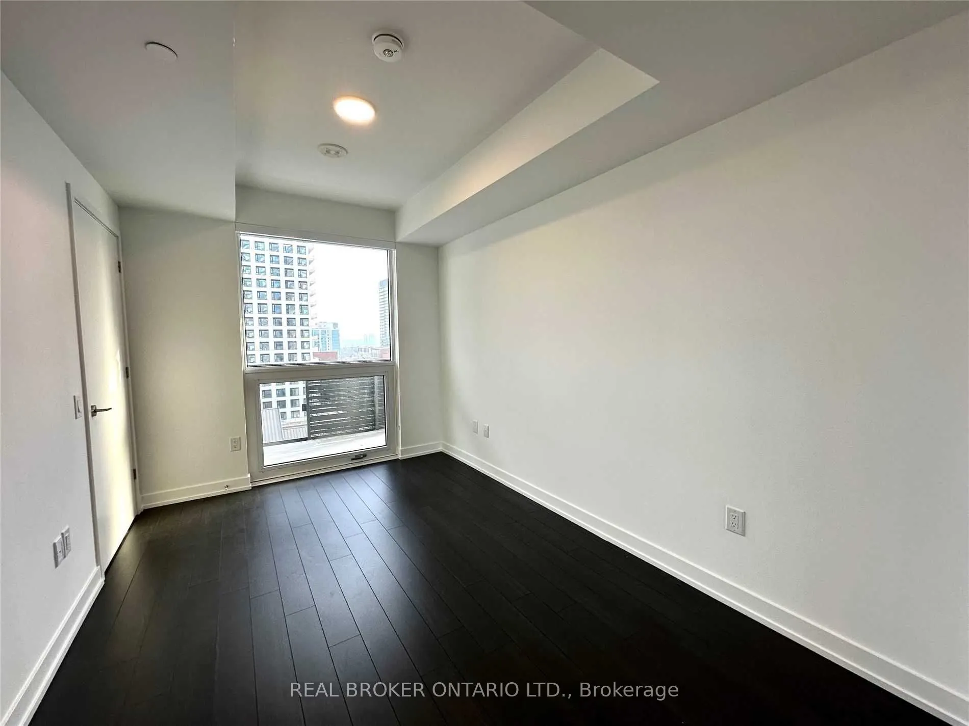 39 Roehampton Avenue, #1401