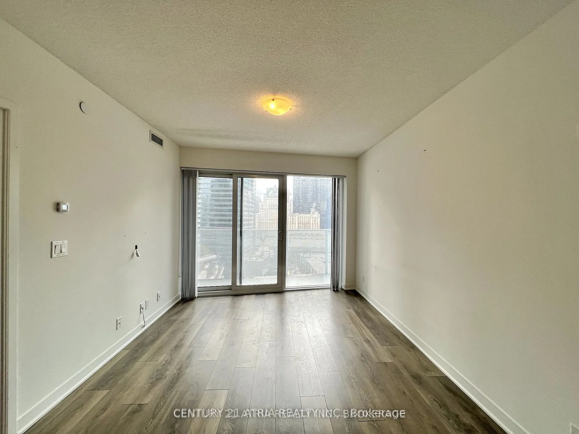 88 Harbour Street, #1903