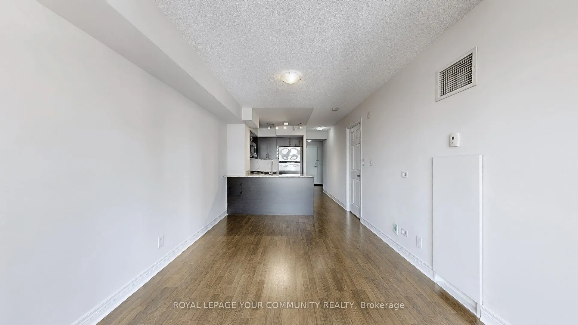 225 wellesley Street, #610