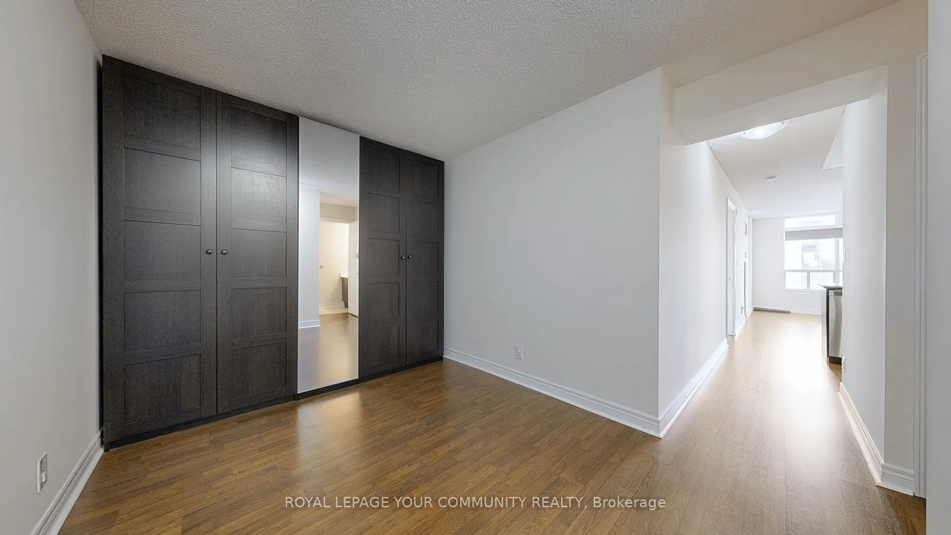 225 wellesley Street, #610
