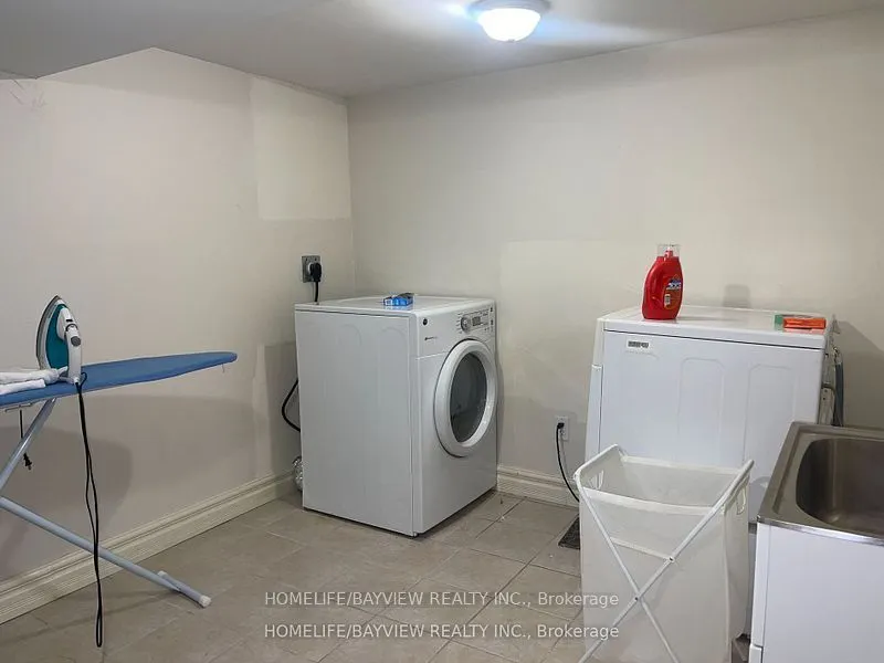 42 cotswold Crescent, #Ground