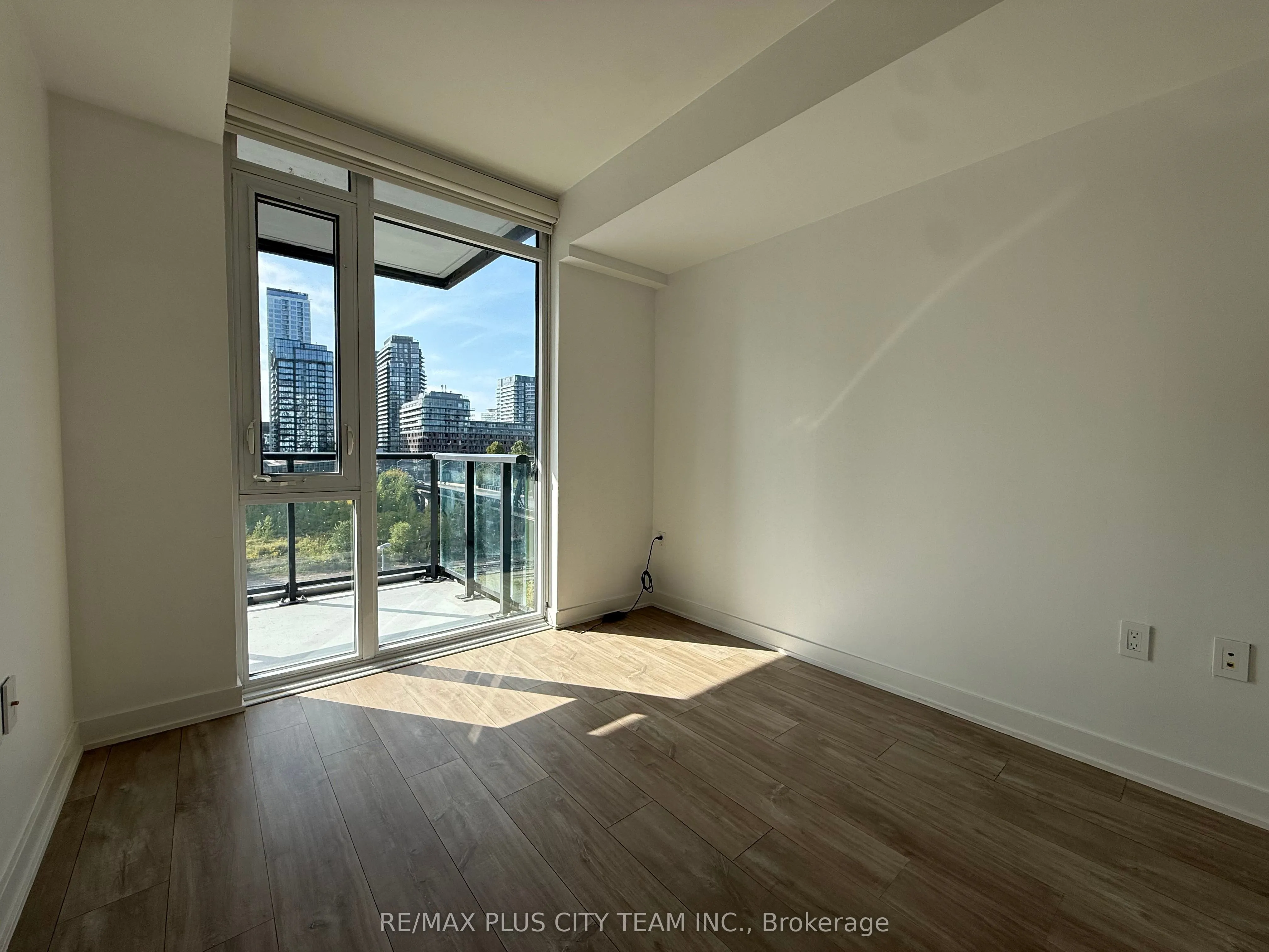 576 Front Street, #311