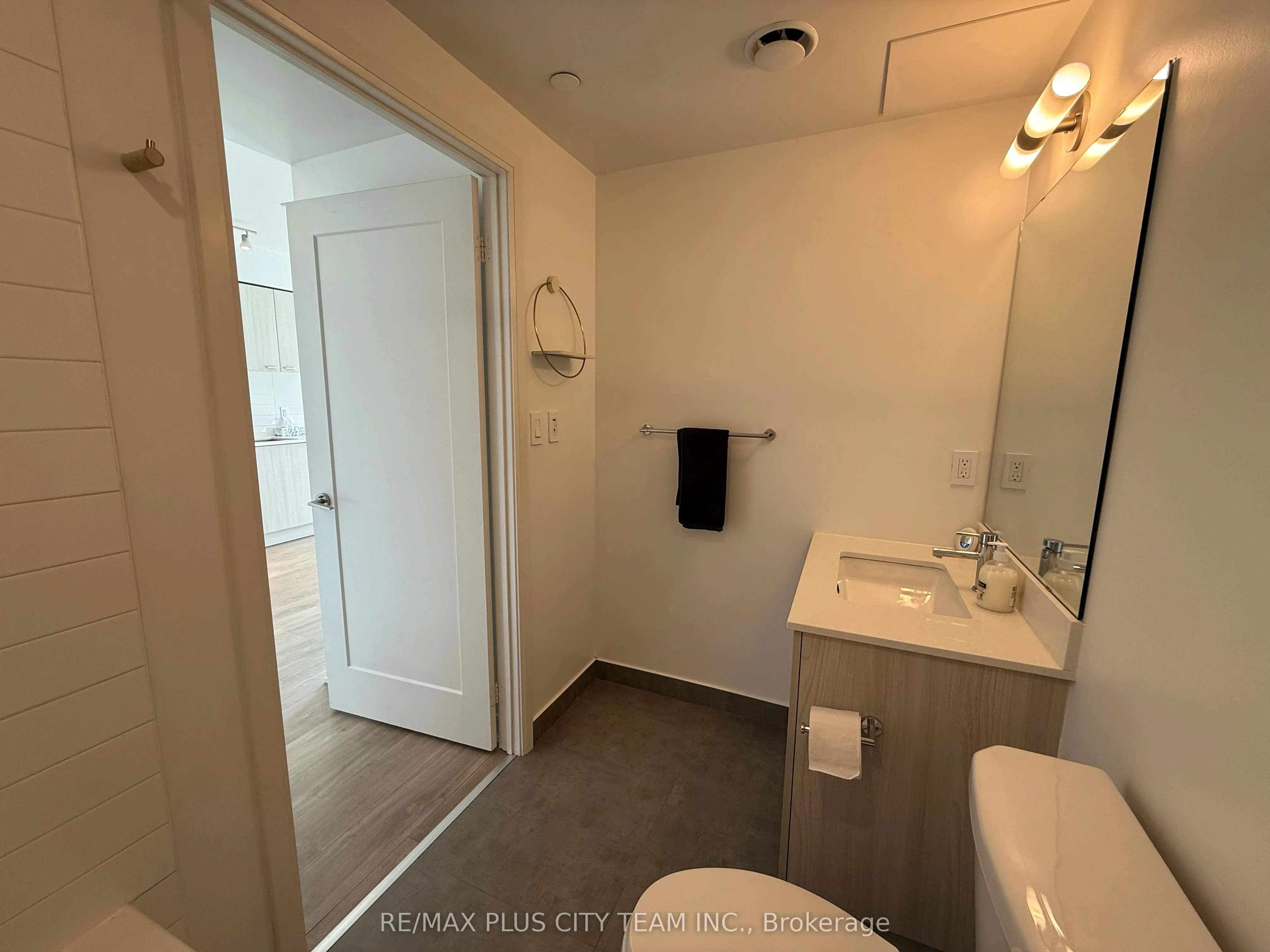 576 Front Street, #311