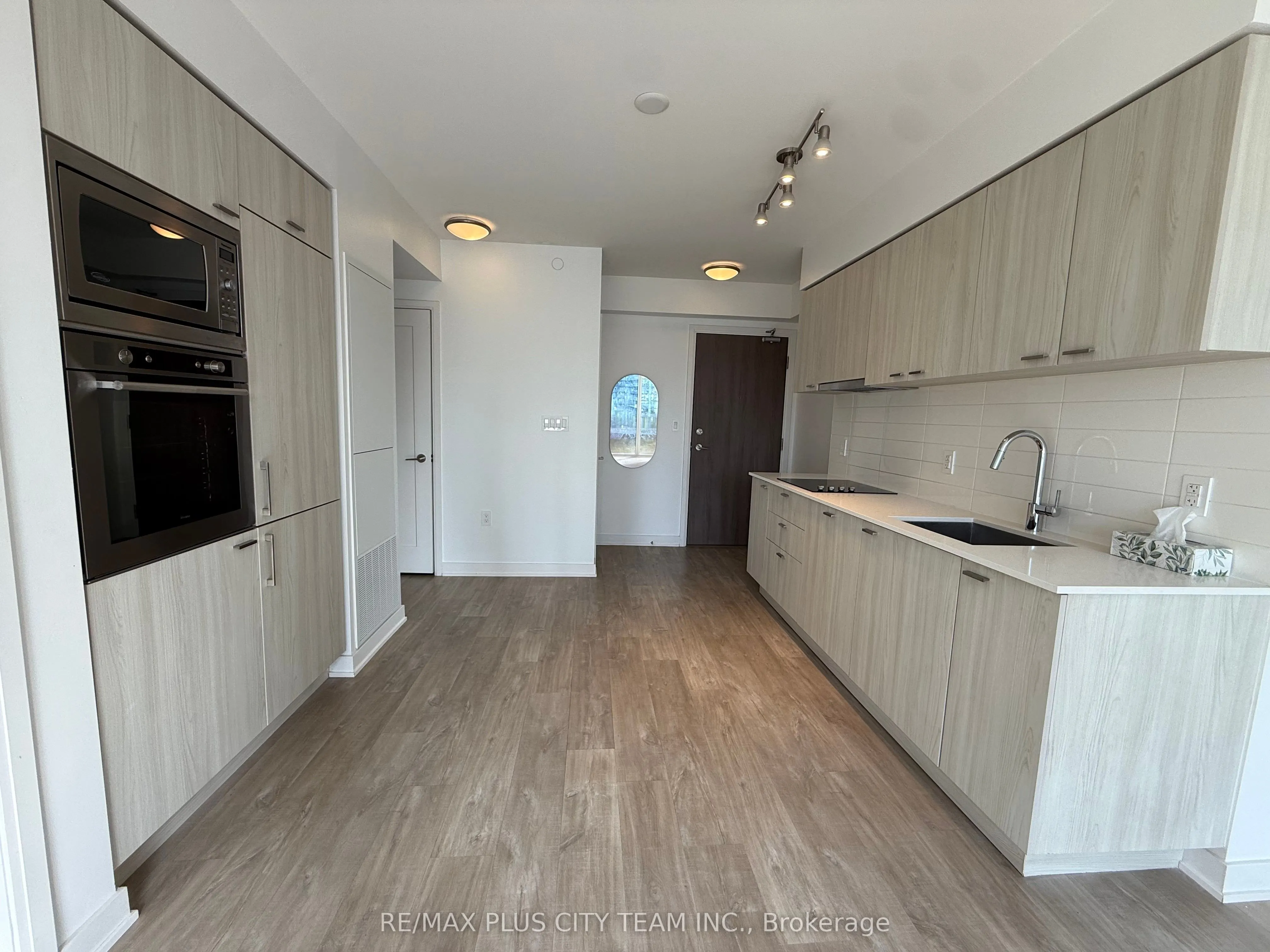 576 Front Street, #311