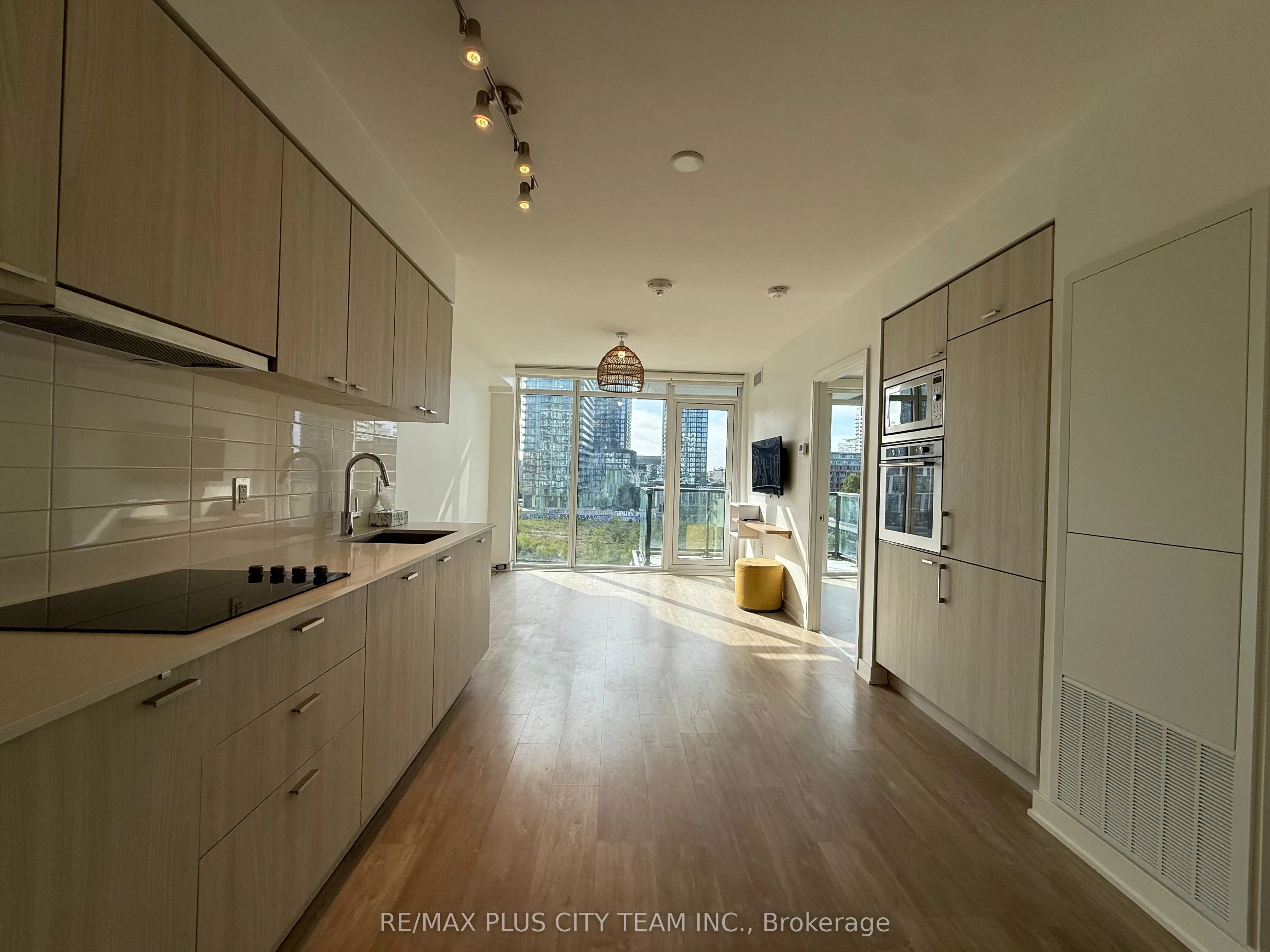576 Front Street, #311