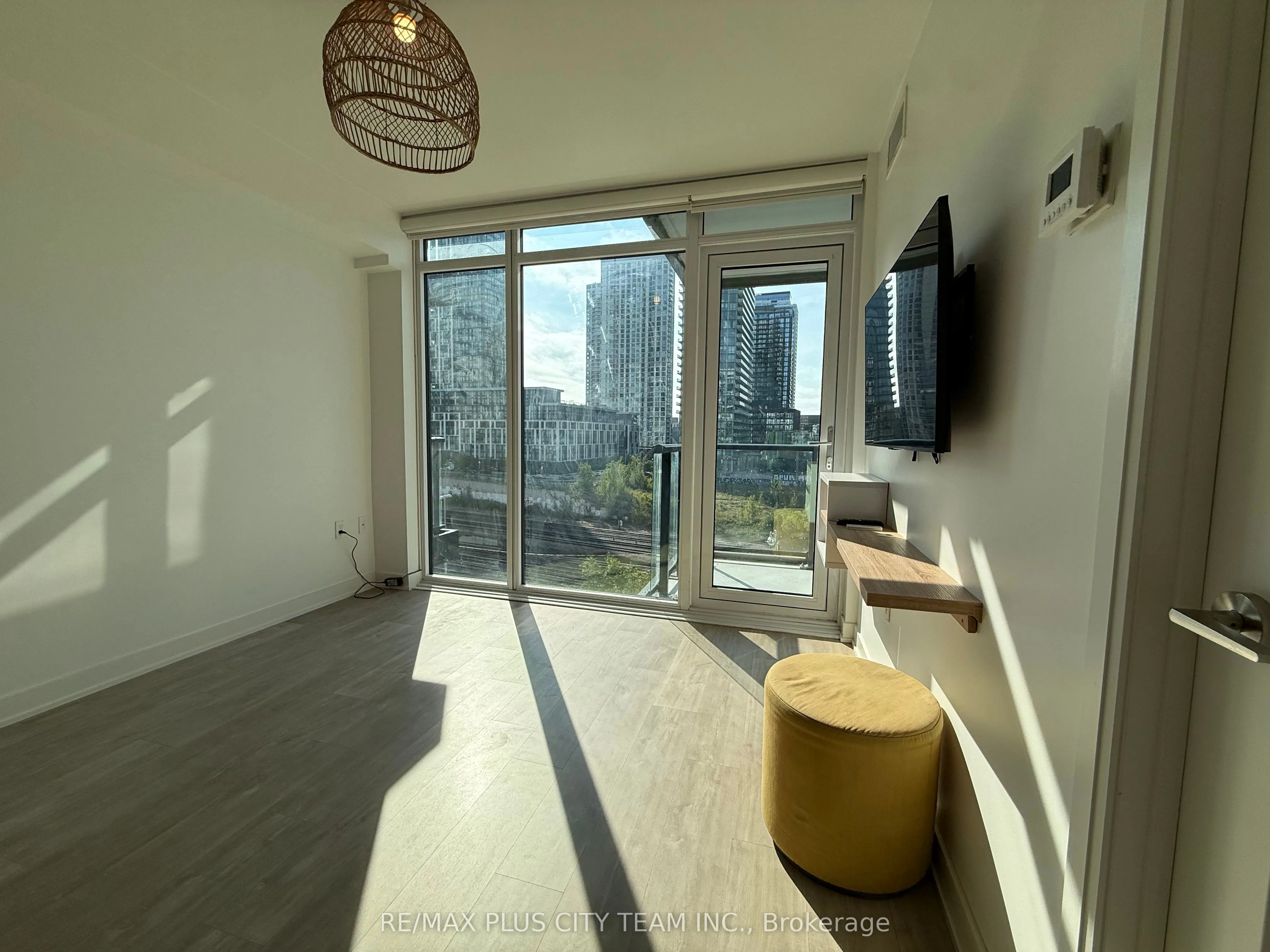 576 Front Street, #311