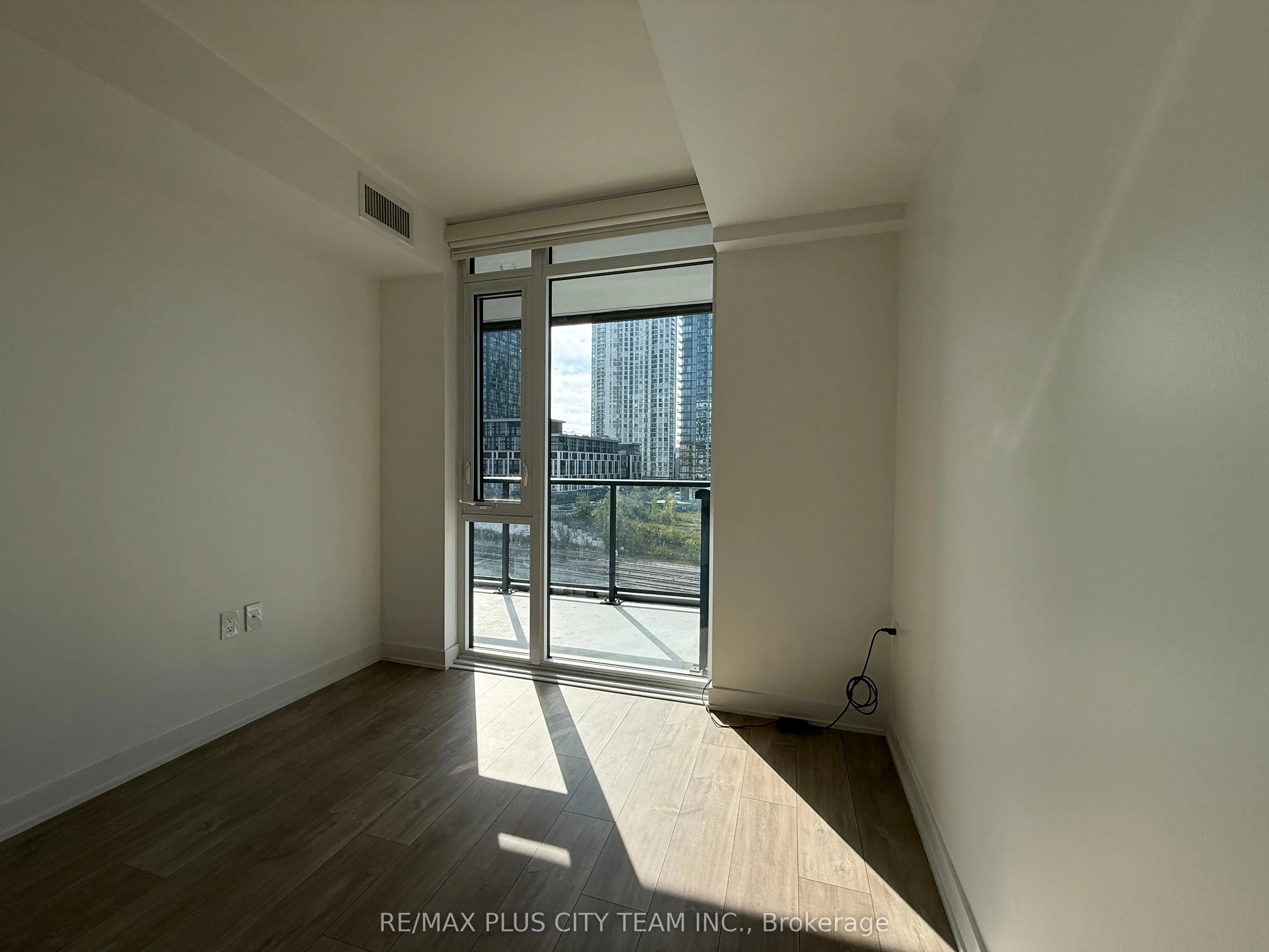 576 Front Street, #311