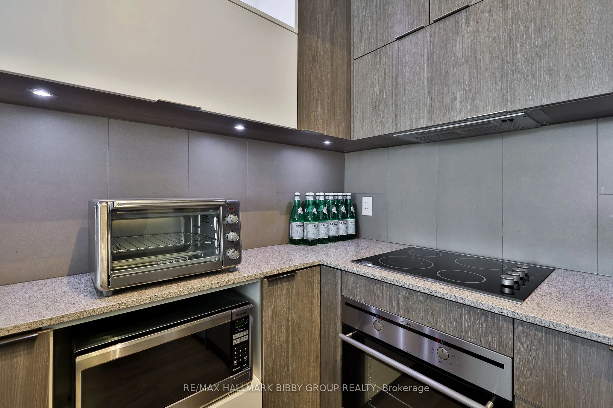 170 Sumach Street, #307