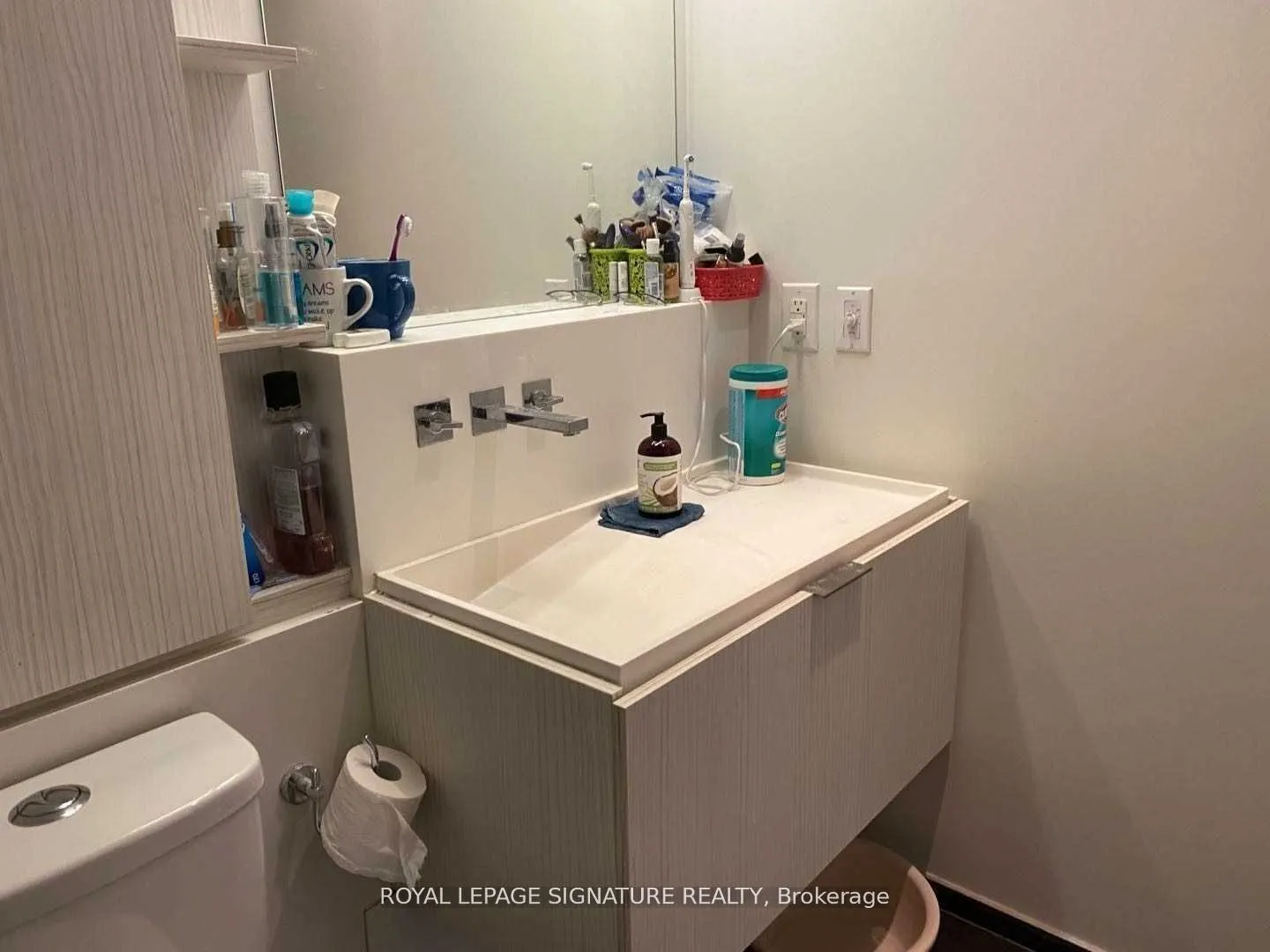 101 Charles Street E, #1809