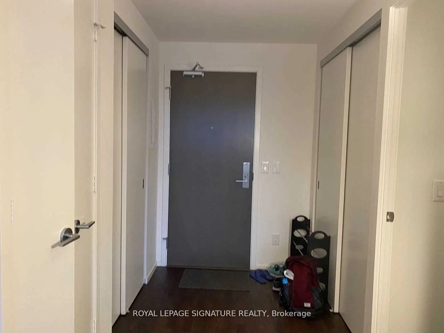 101 Charles Street E, #1809
