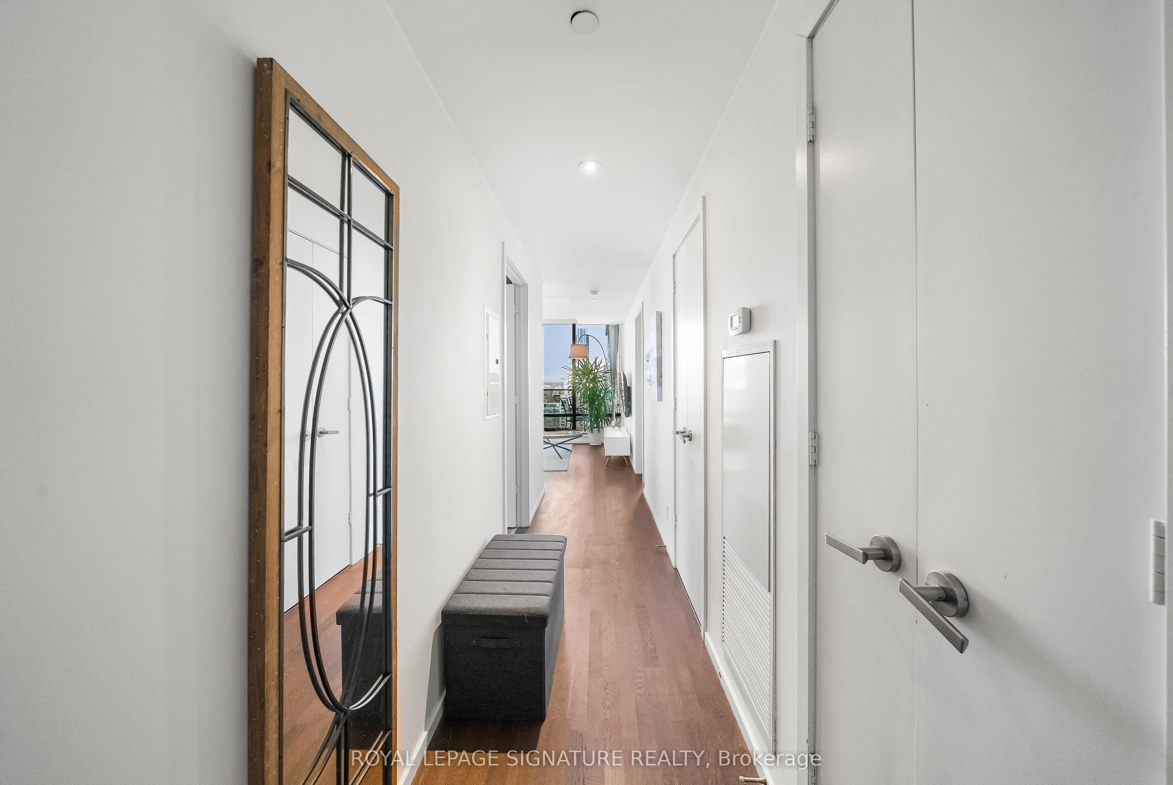 5 St Joseph Street, #4704