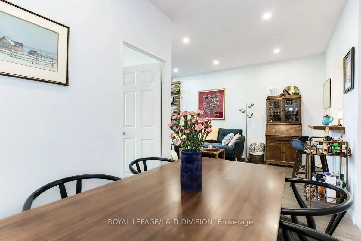 195 Merton Street, #111