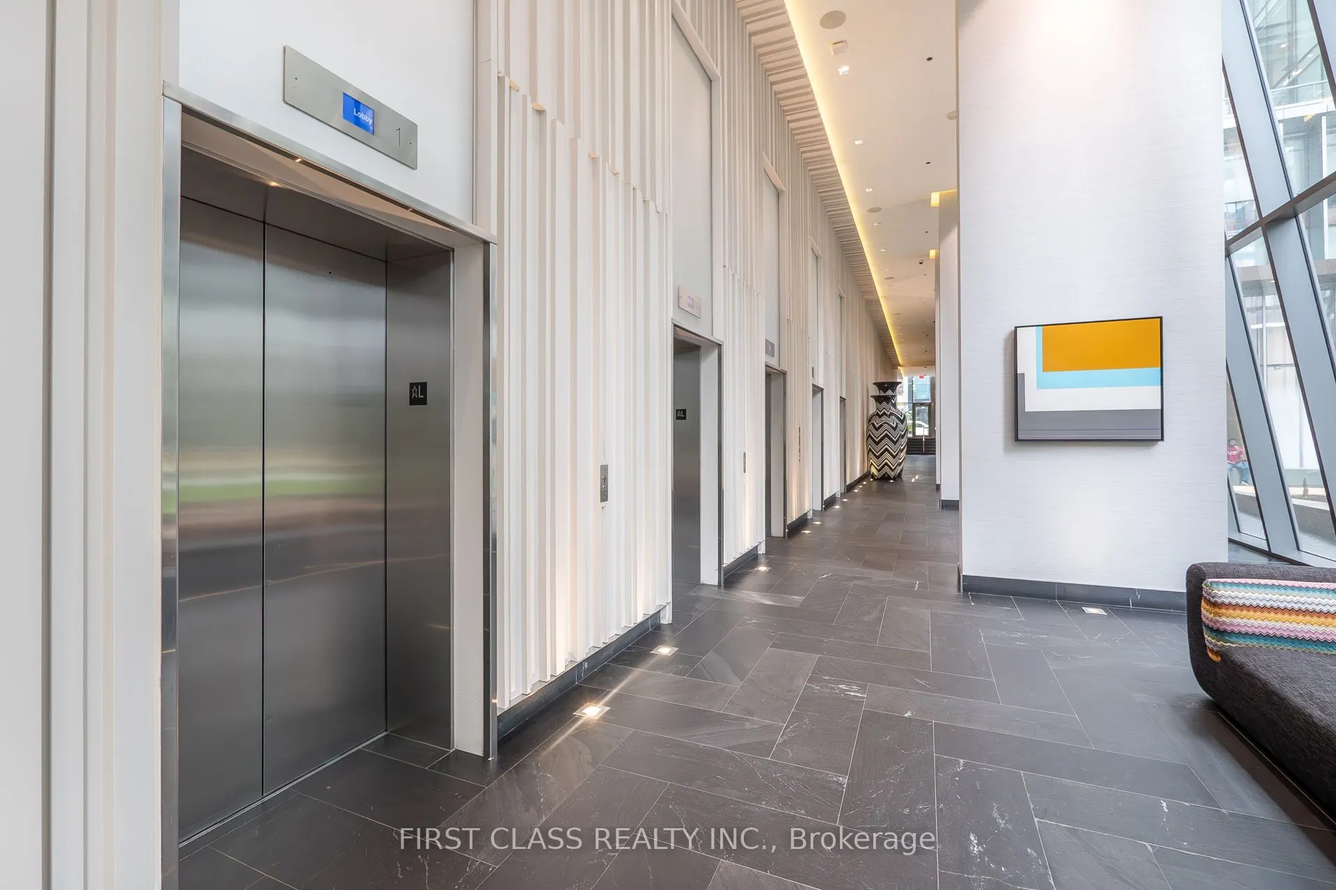 42 Charles Street E, #4804