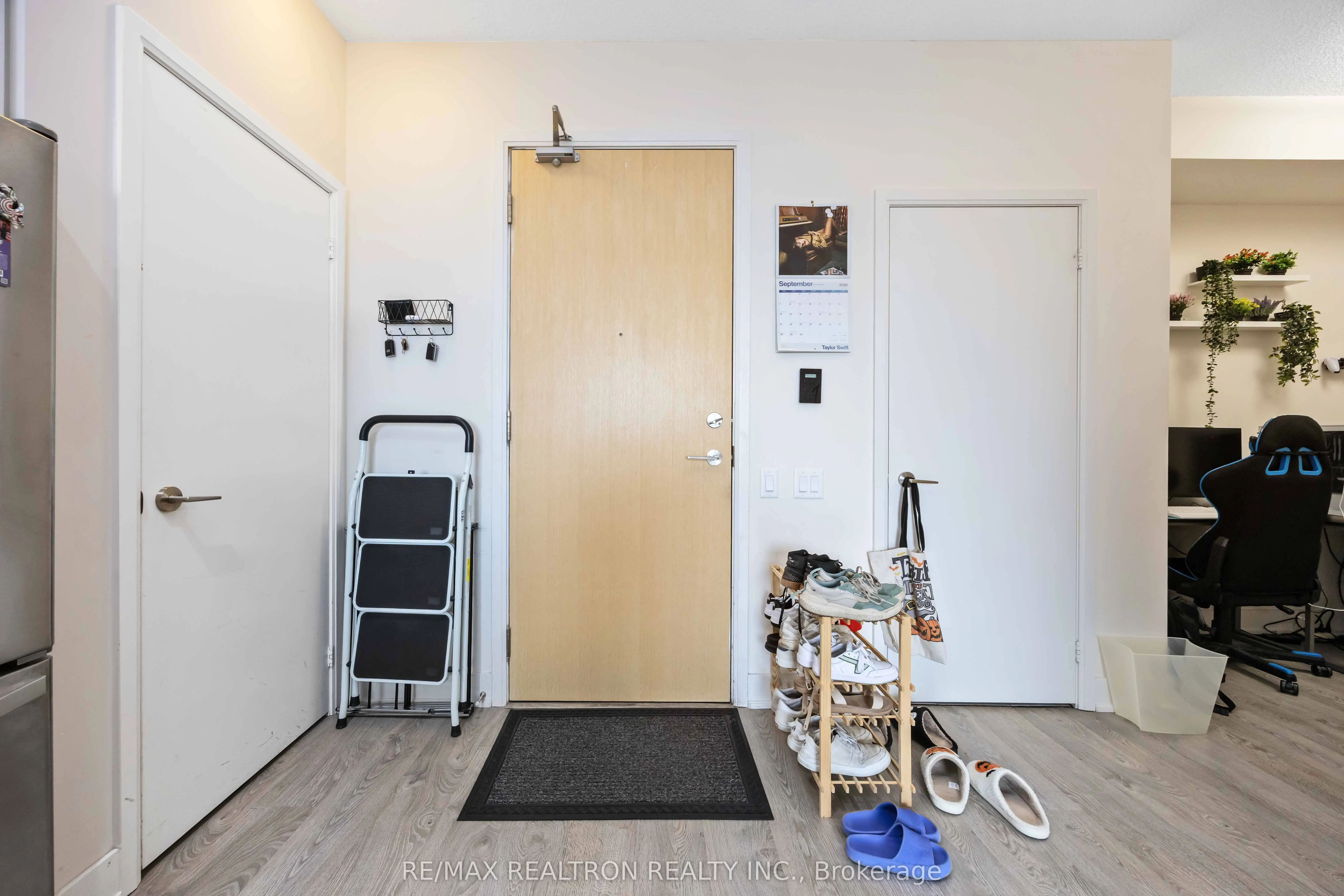 30 Roehampton Avenue, #1501